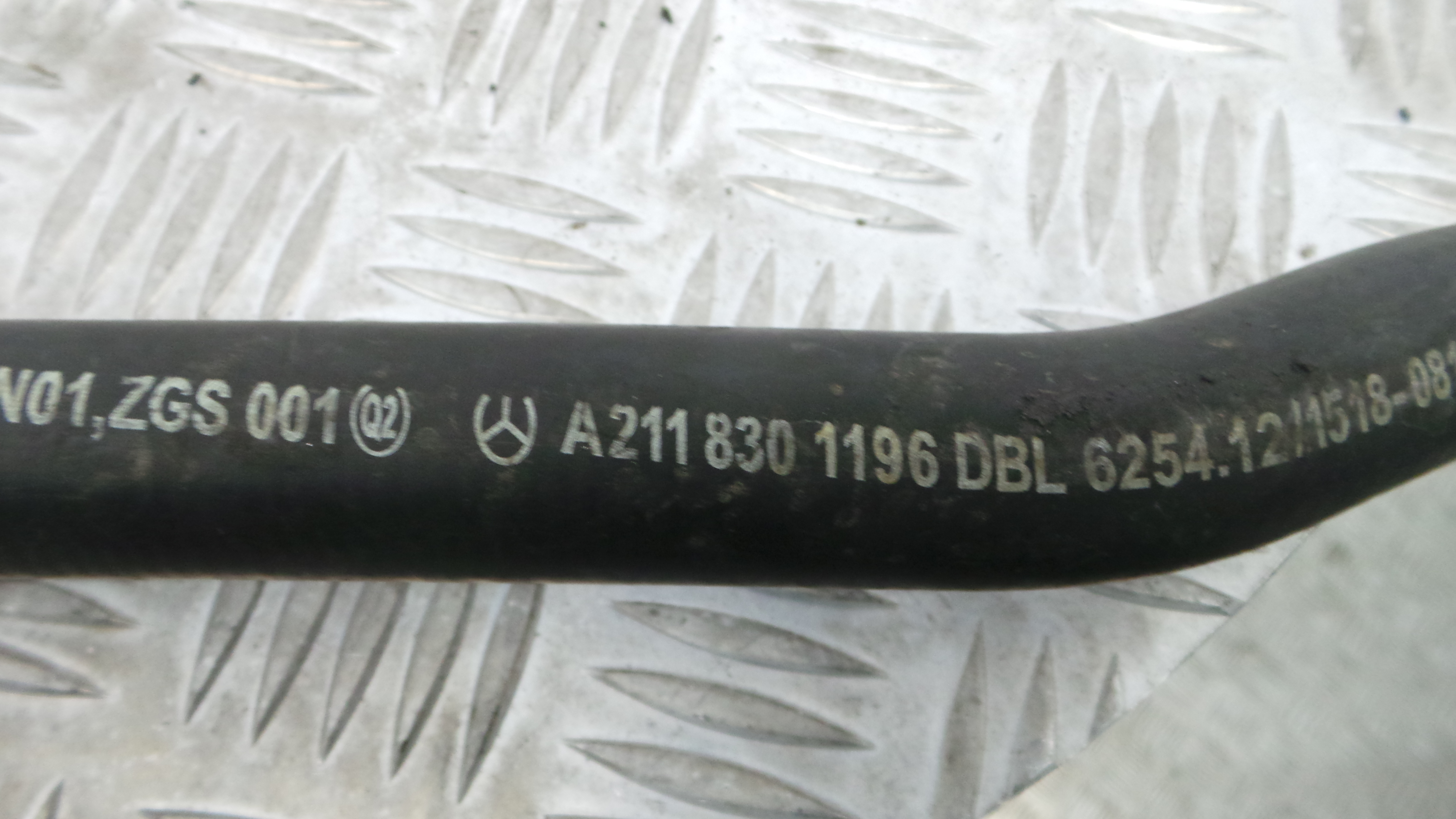 Tubo da Água A2118301196 - MERCEDES-BENZ E-CLASS (W211)-33191388