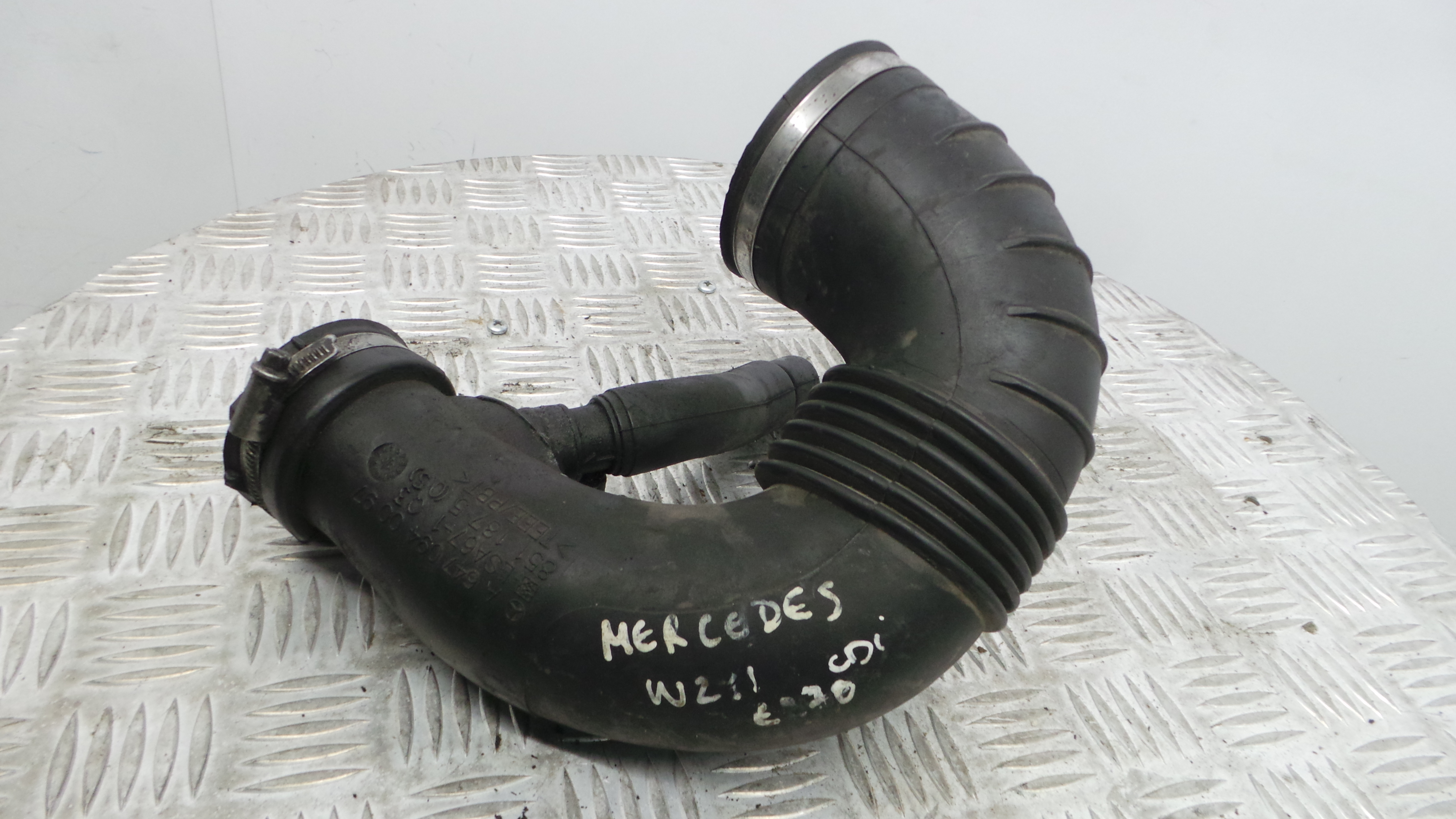 Tubo Intercooler A6470940097 - MERCEDES-BENZ E-CLASS (W211)-33191410