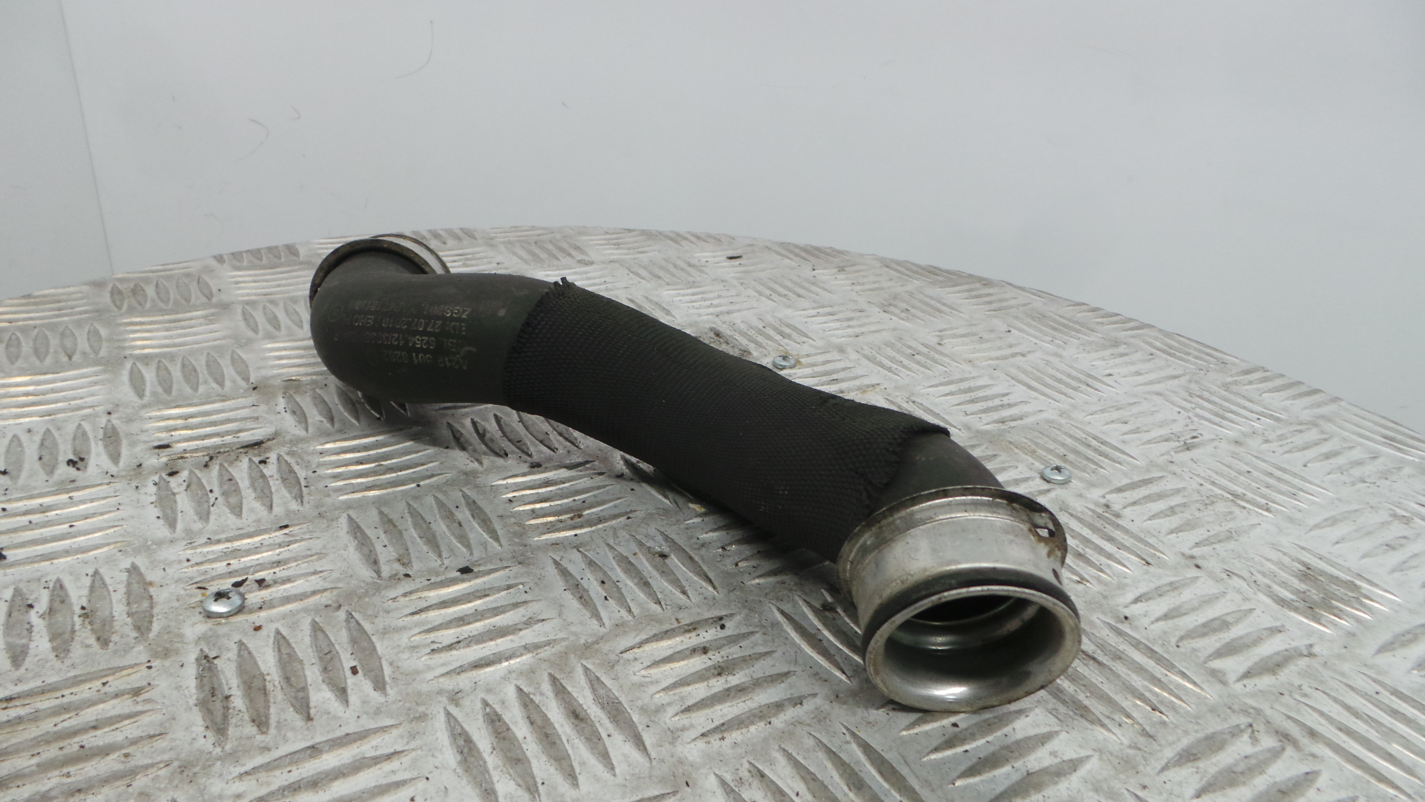 Tubo da Água A2125018282 - MERCEDES-BENZ E-CLASS (W212)-33191443