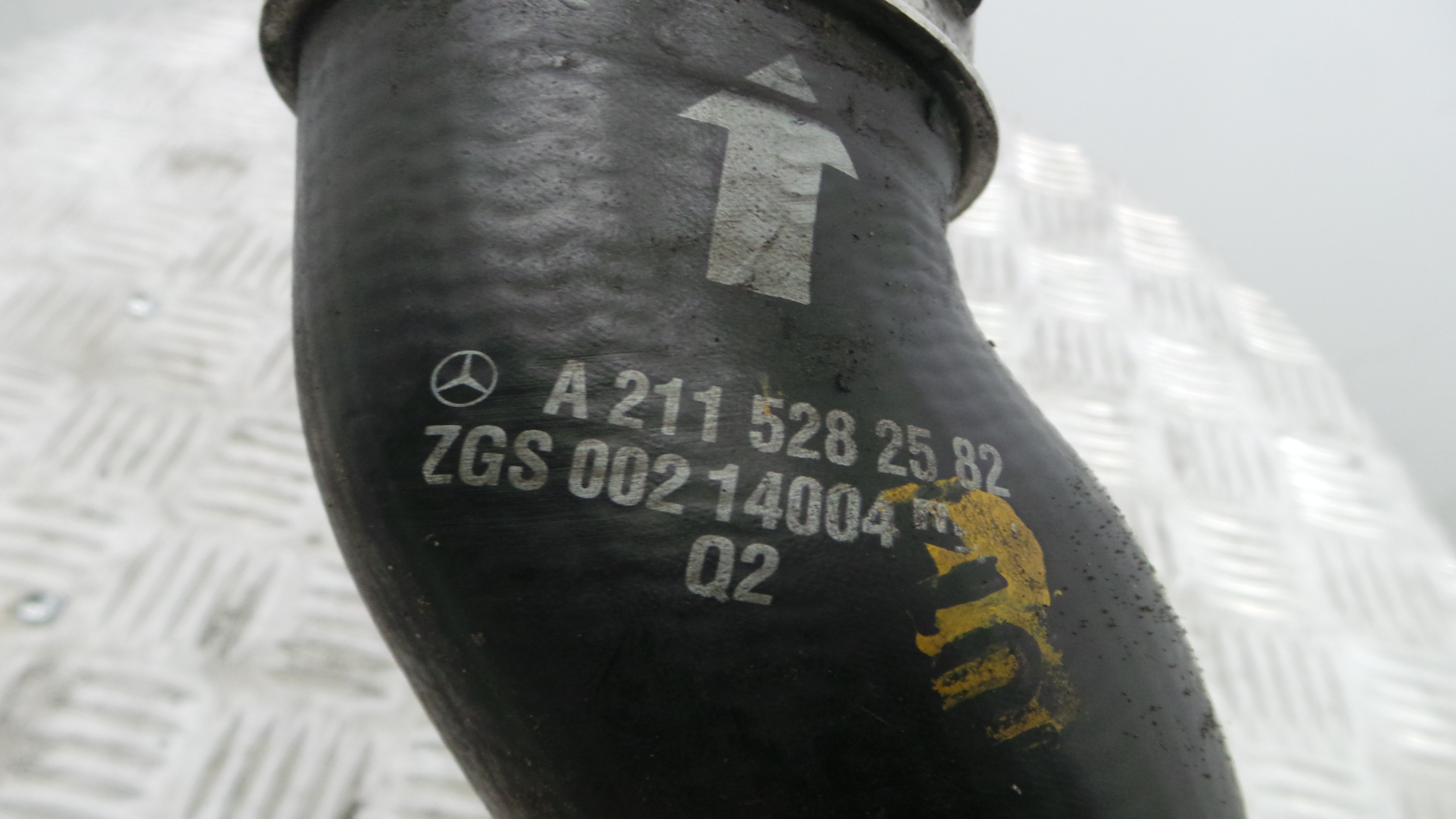 Tubo Intercooler A2118282582 - MERCEDES-BENZ E-CLASS (W211)-33191556