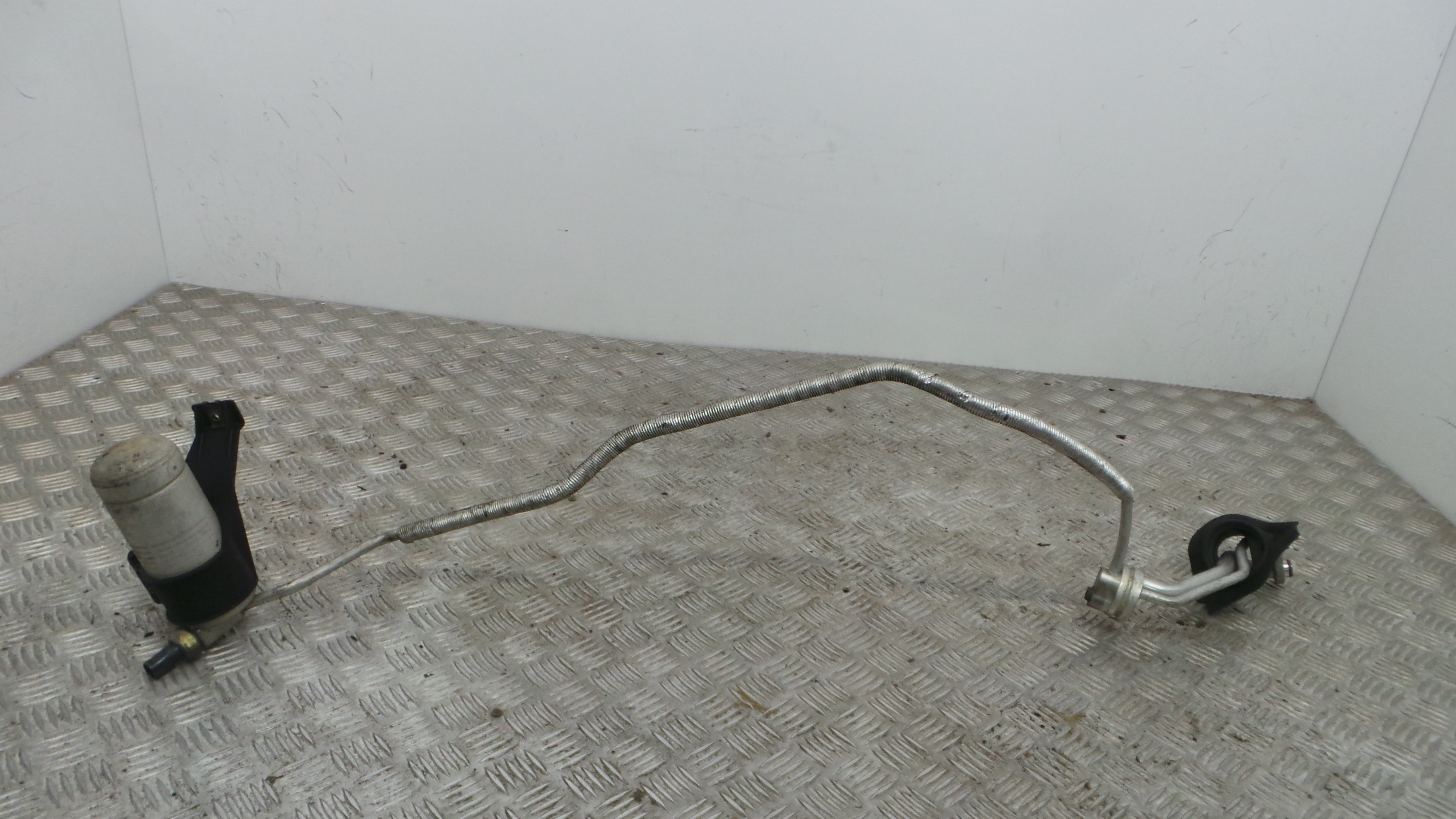 Condensador De Ar Condicionado 8377332 - BMW 3 (E46)-33191759