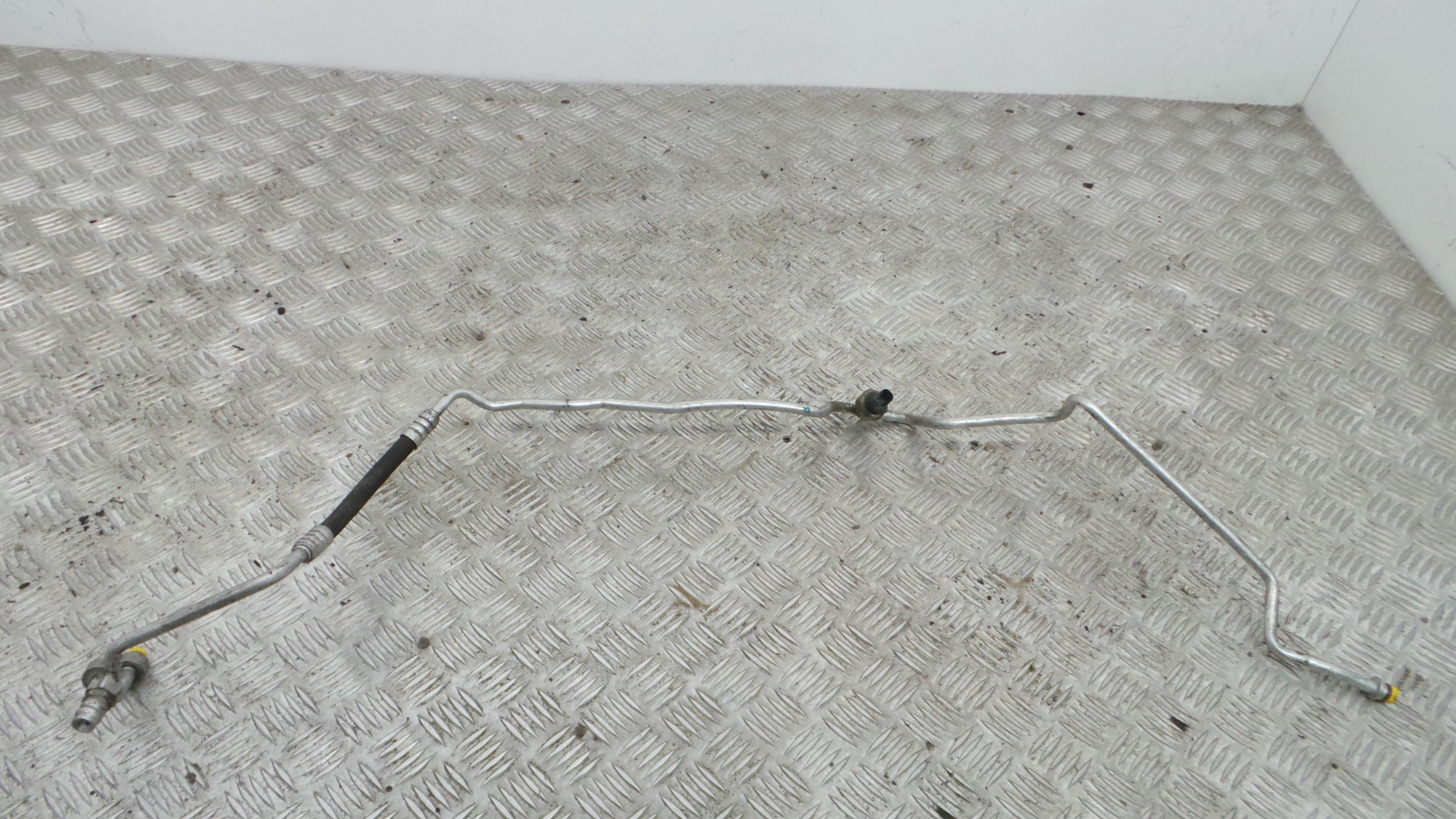 Tubo Ar Condicionado 64.53-234982 - BMW 5 (E60)-33191783