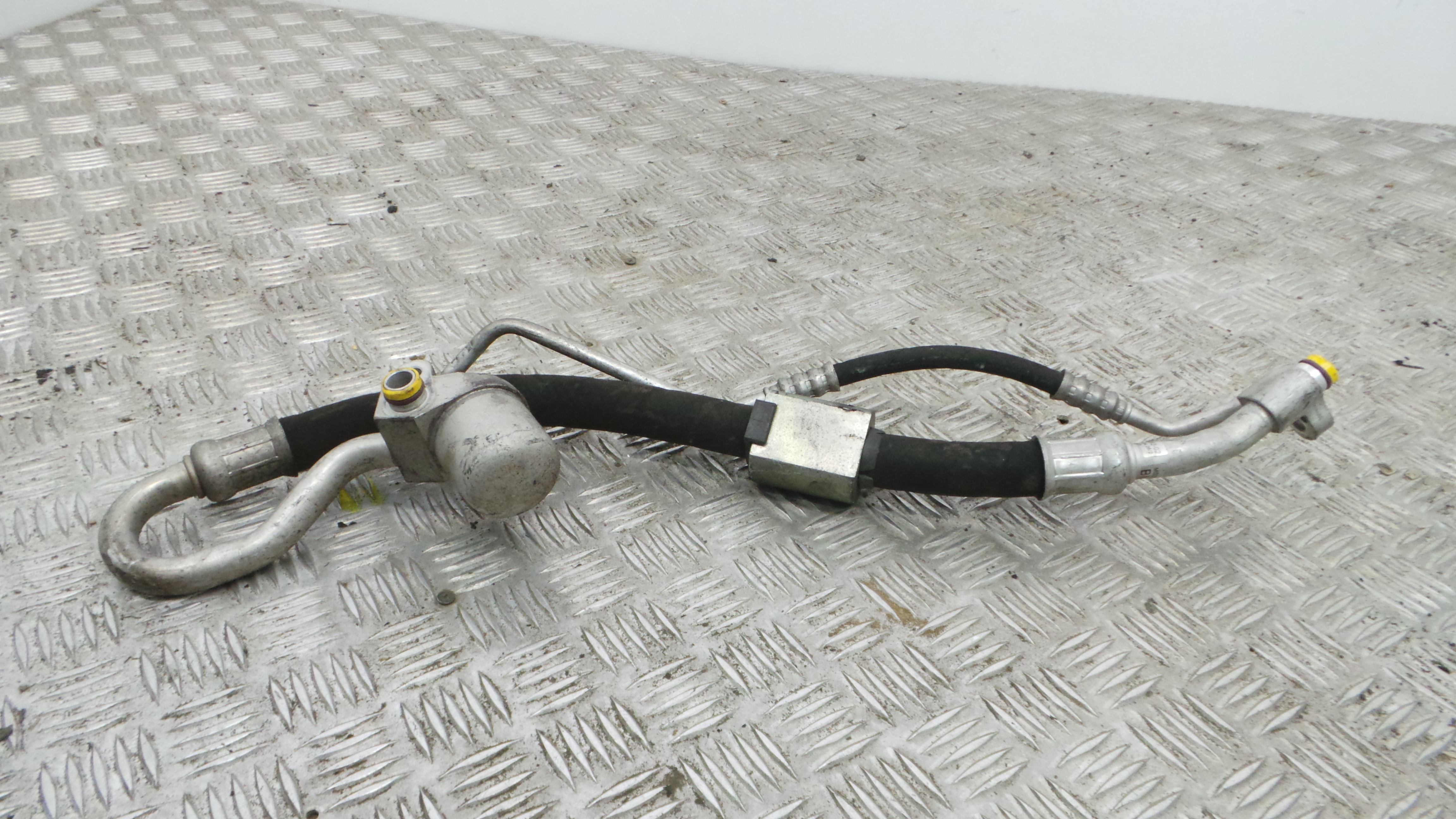 Tubo Ar Condicionado 64.53-6987992 - BMW 1 (E87)-33191844