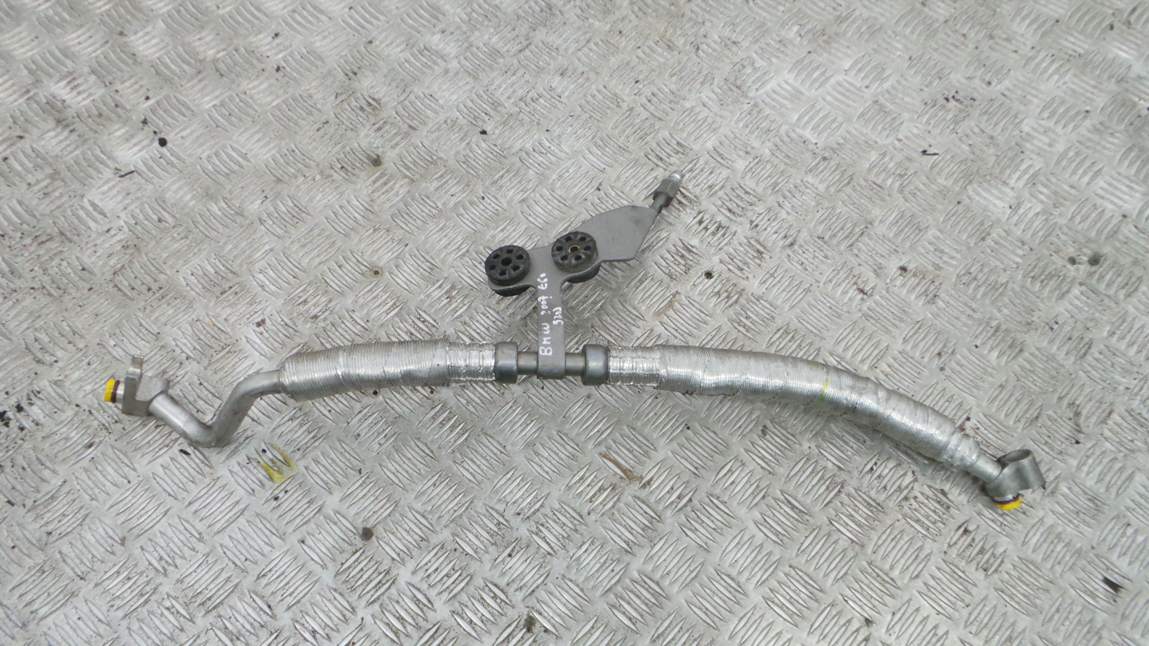 Tubo Ar Condicionado 64.53-6982870 - BMW 5 (E60)-33191861