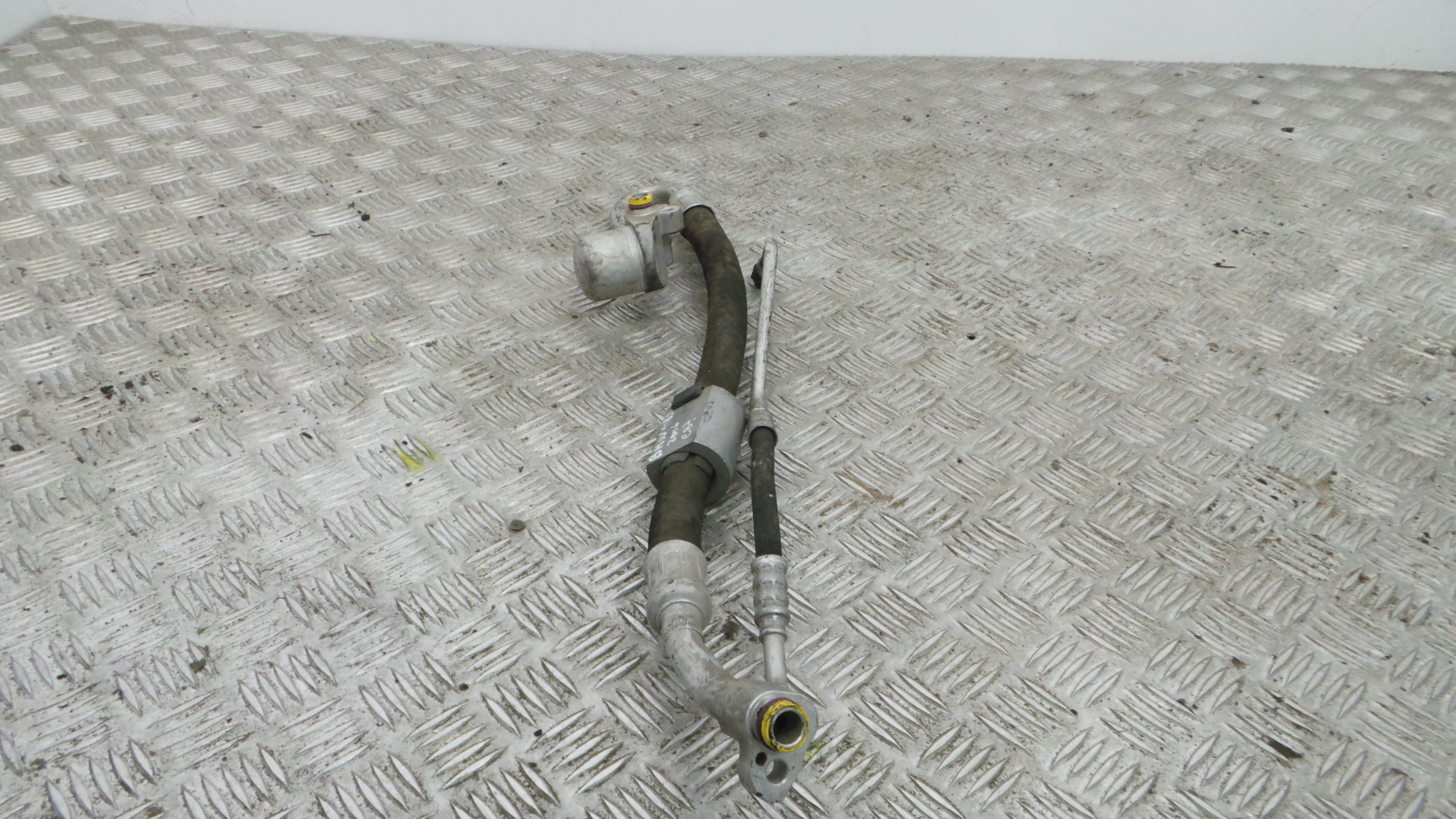 Tubo Ar Condicionado 64.53-6987992 - BMW 1 (E87)-33191869