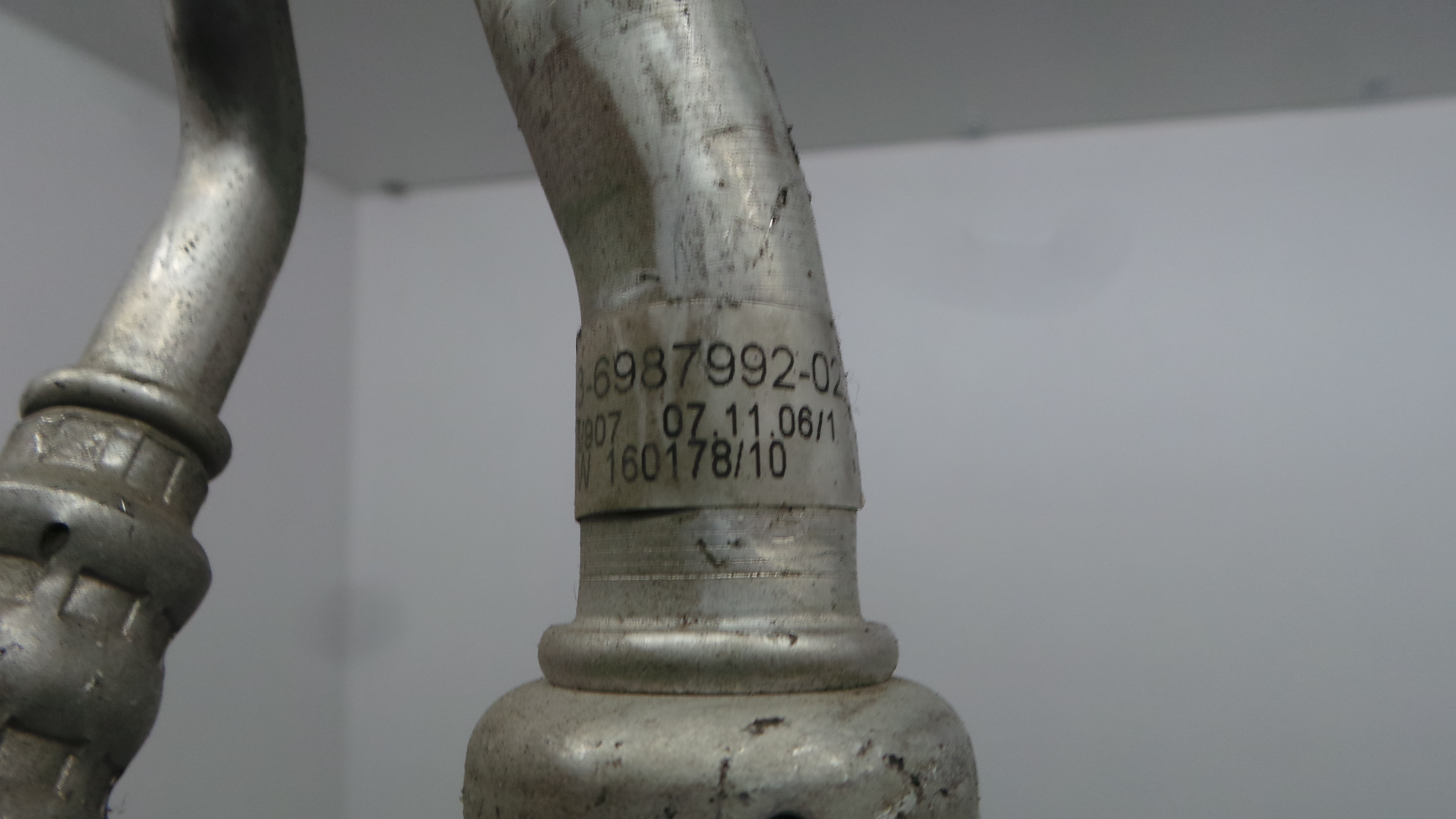 Tubo Ar Condicionado 64.53-6987992 - BMW 1 (E87)-33191869