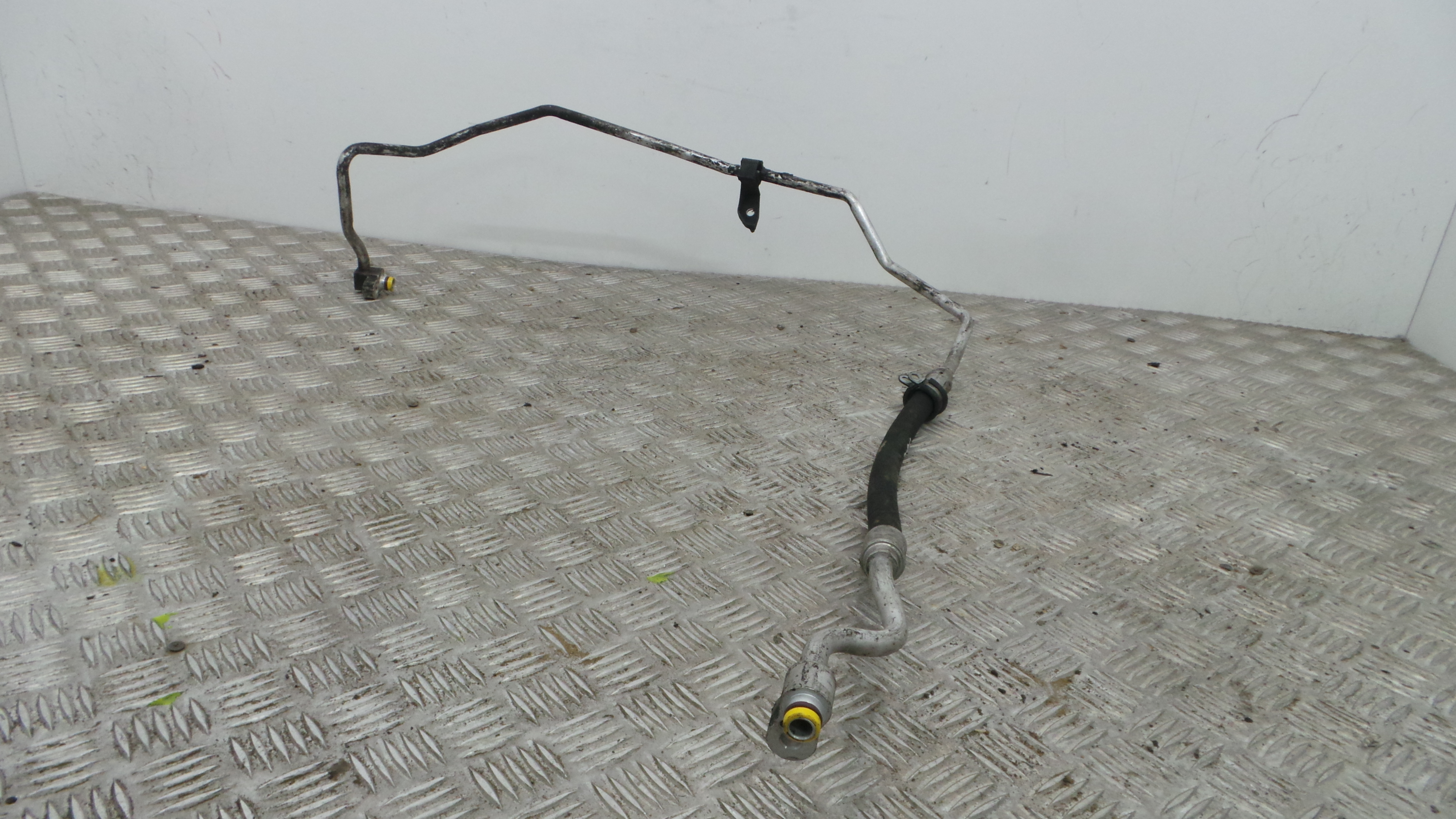 Tubo Ar Condicionado 64.53-6928597 - BMW 3 (E90)-33191888