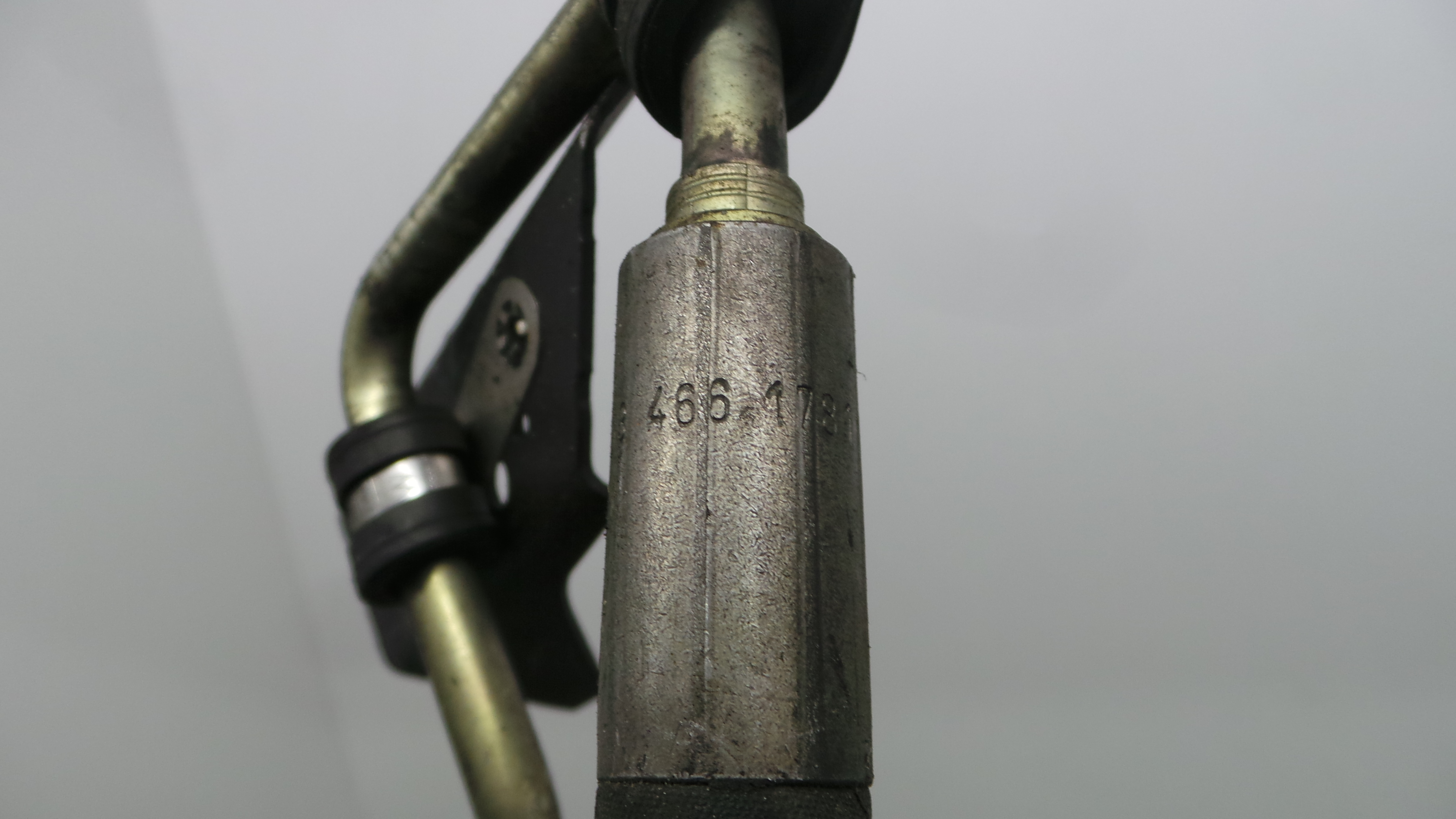 Tubo Ar Condicionado A2034661781 - MERCEDES-BENZ CLK (C209)-33191899