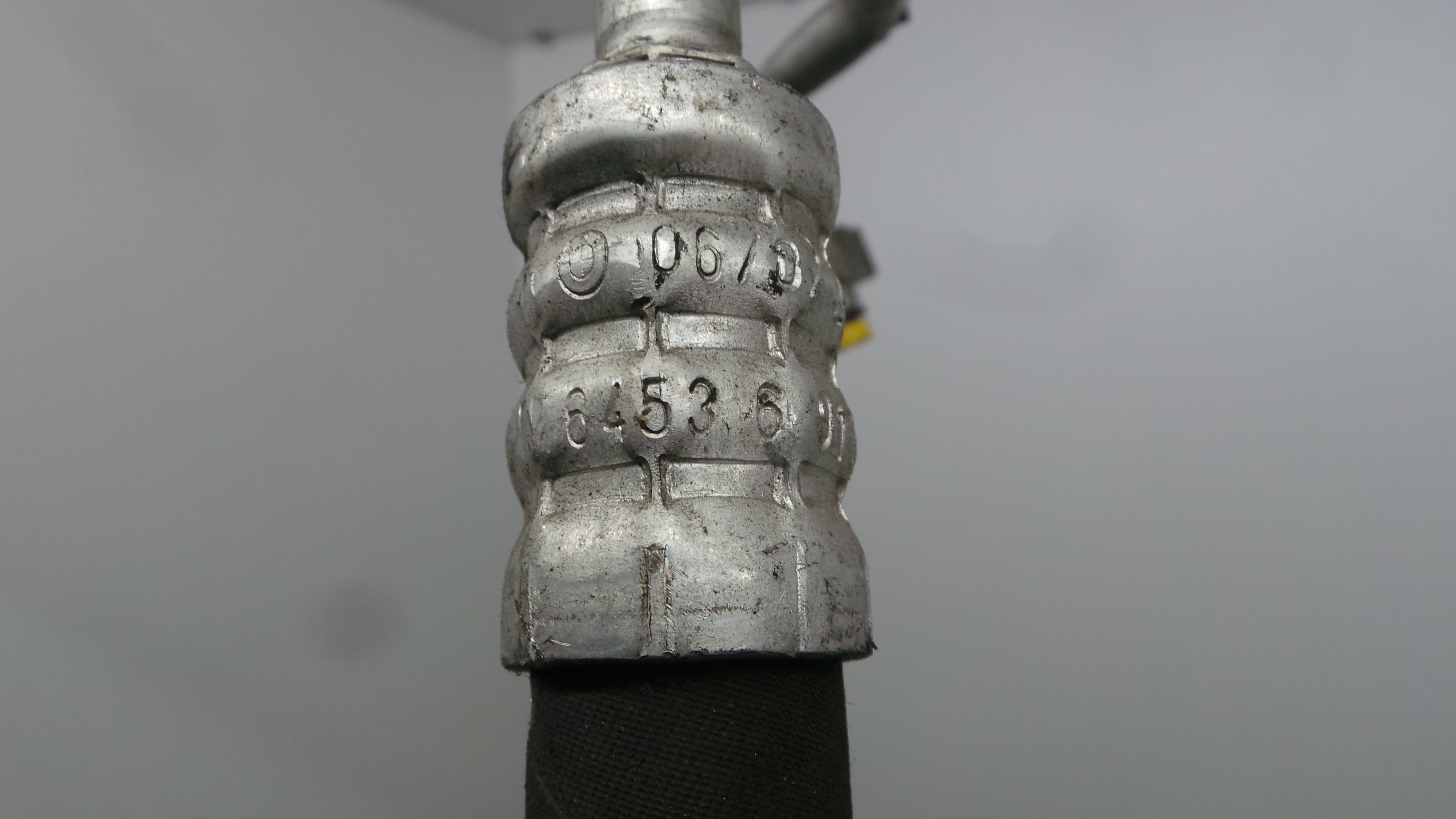 Tubo Ar Condicionado 64.53-6911952 - BMW 5 (E60)-33191908