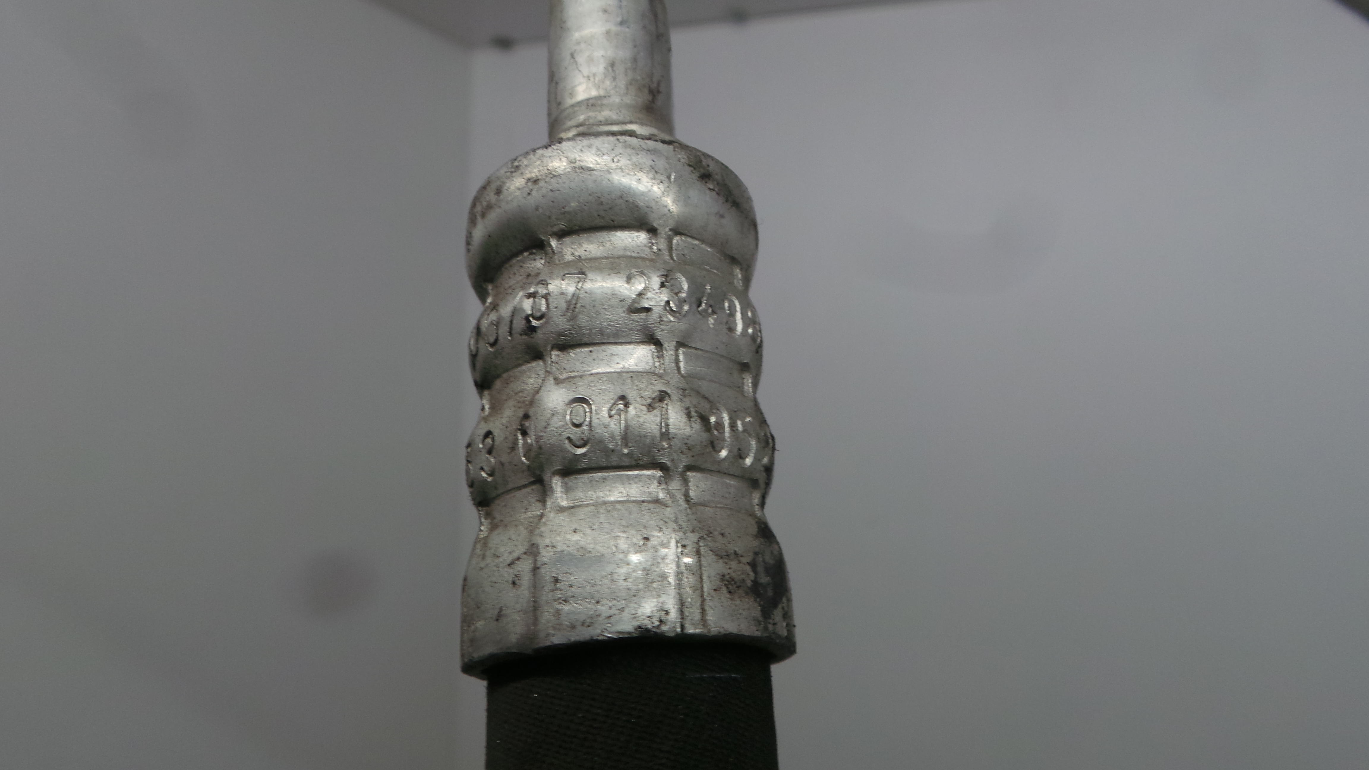 Tubo Ar Condicionado 64.53-6911952 - BMW 5 (E60)-33191908