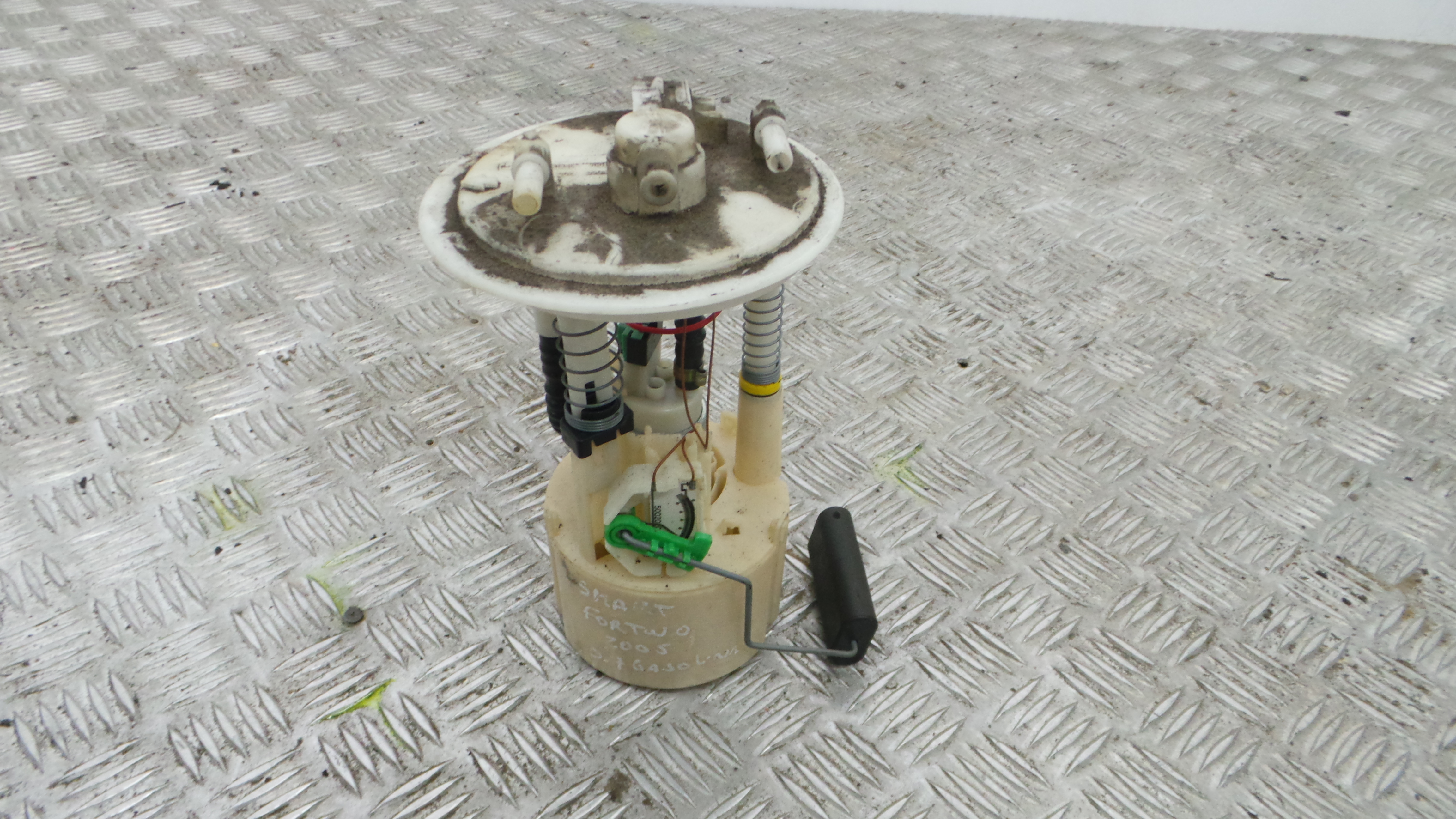 Boia do Combustível 0010688V001 - SMART FORTWO Coupé (450)-33192102