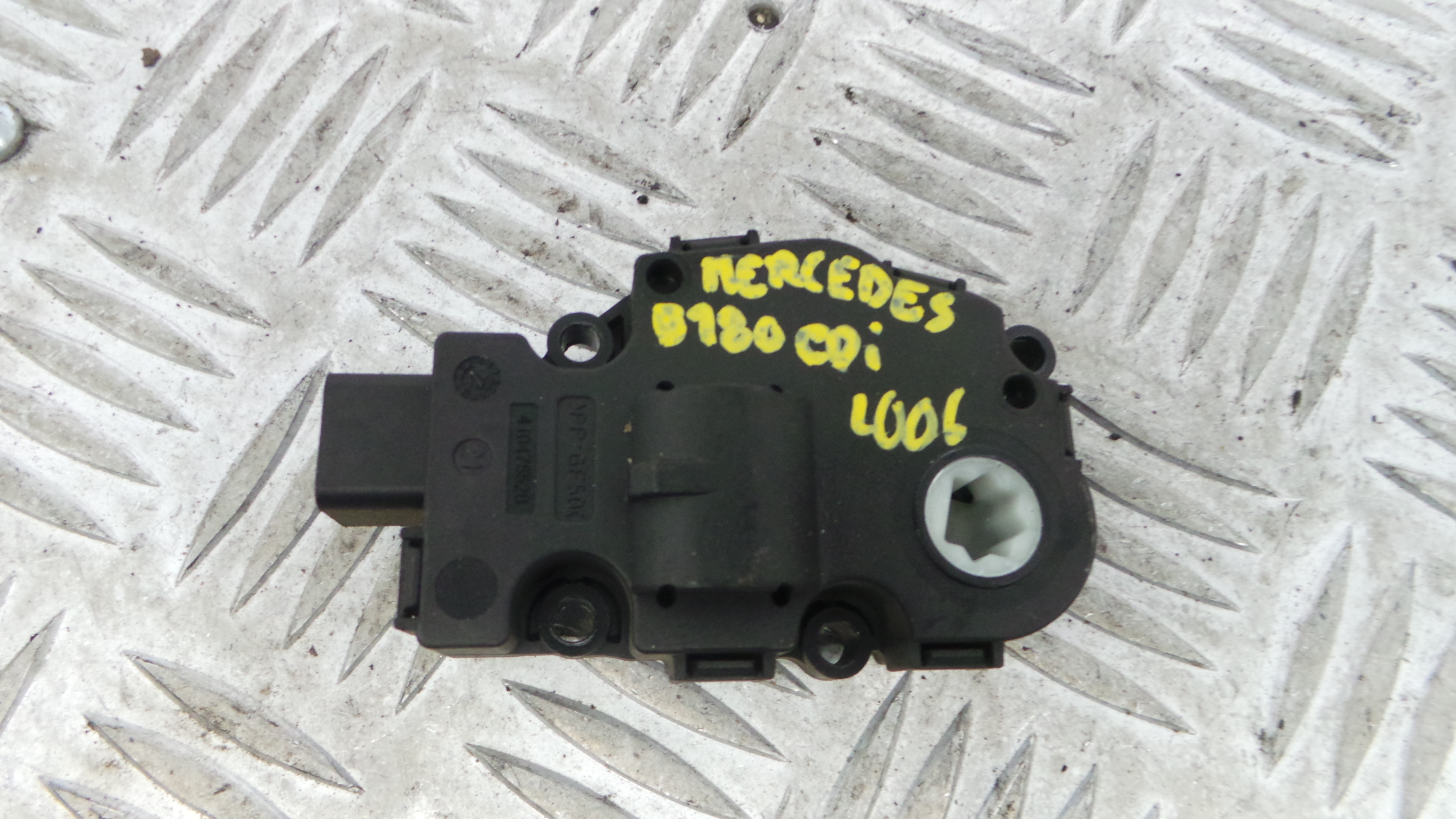 Atuador do Circuito de Ar  EFB331 - MERCEDES-BENZ B-CLASS Sports Tourer (W245)-33192471