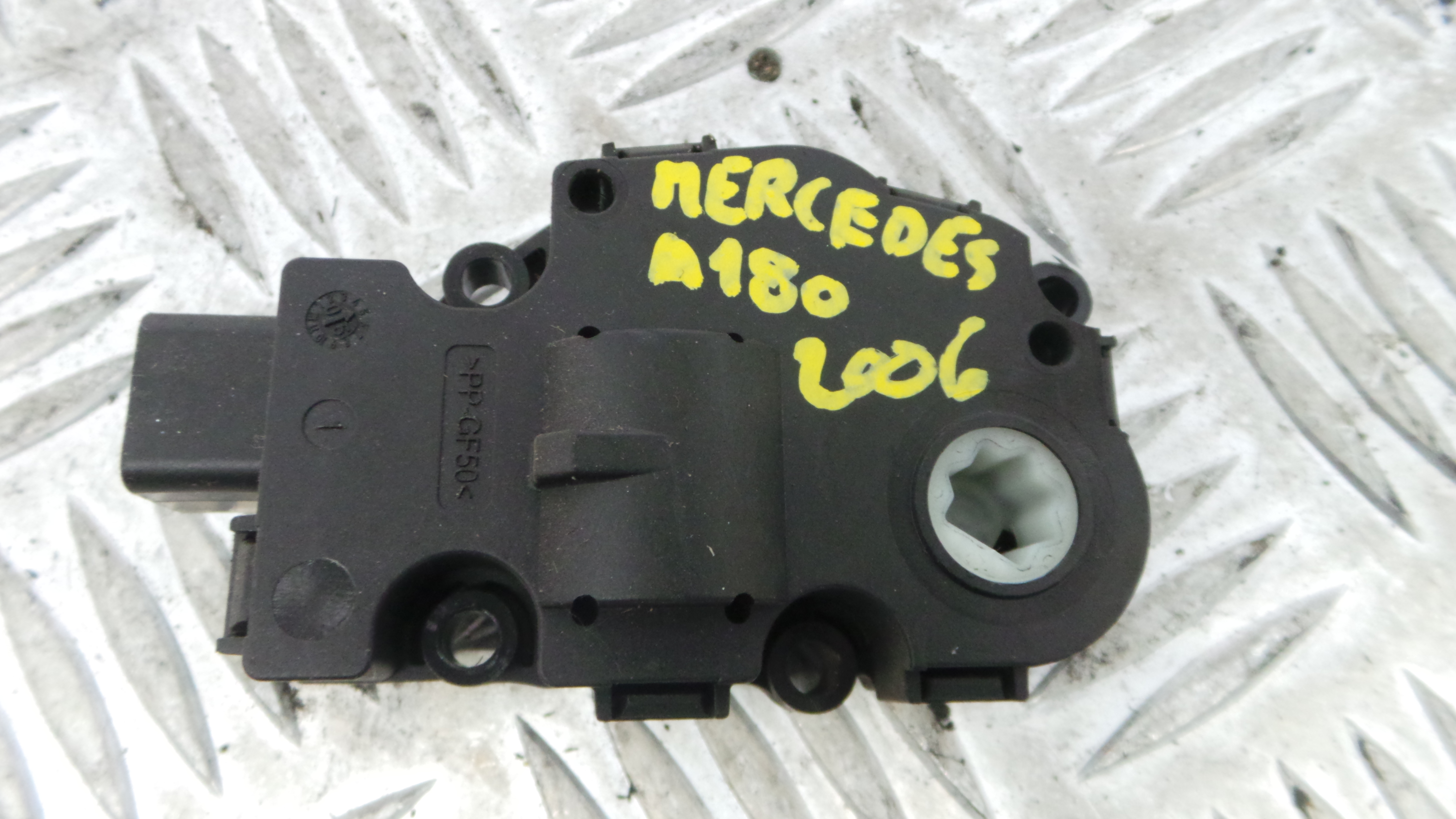 Atuador do Circuito de Ar  EFB321 - MERCEDES-BENZ A-CLASS (W169)-33192483