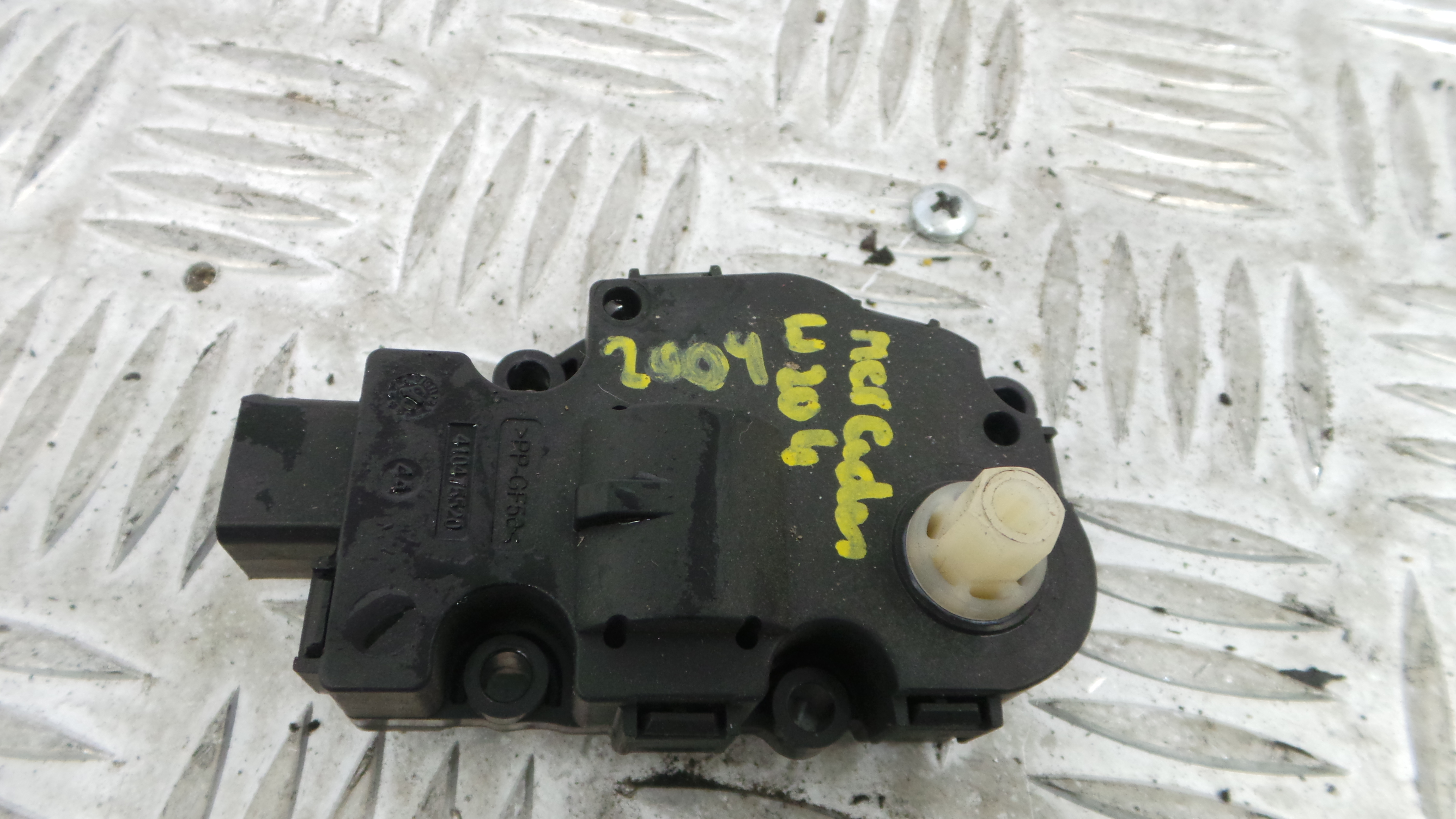 Atuador do Circuito de Ar  EFB330 - MERCEDES-BENZ C-CLASS (W204)-33192519