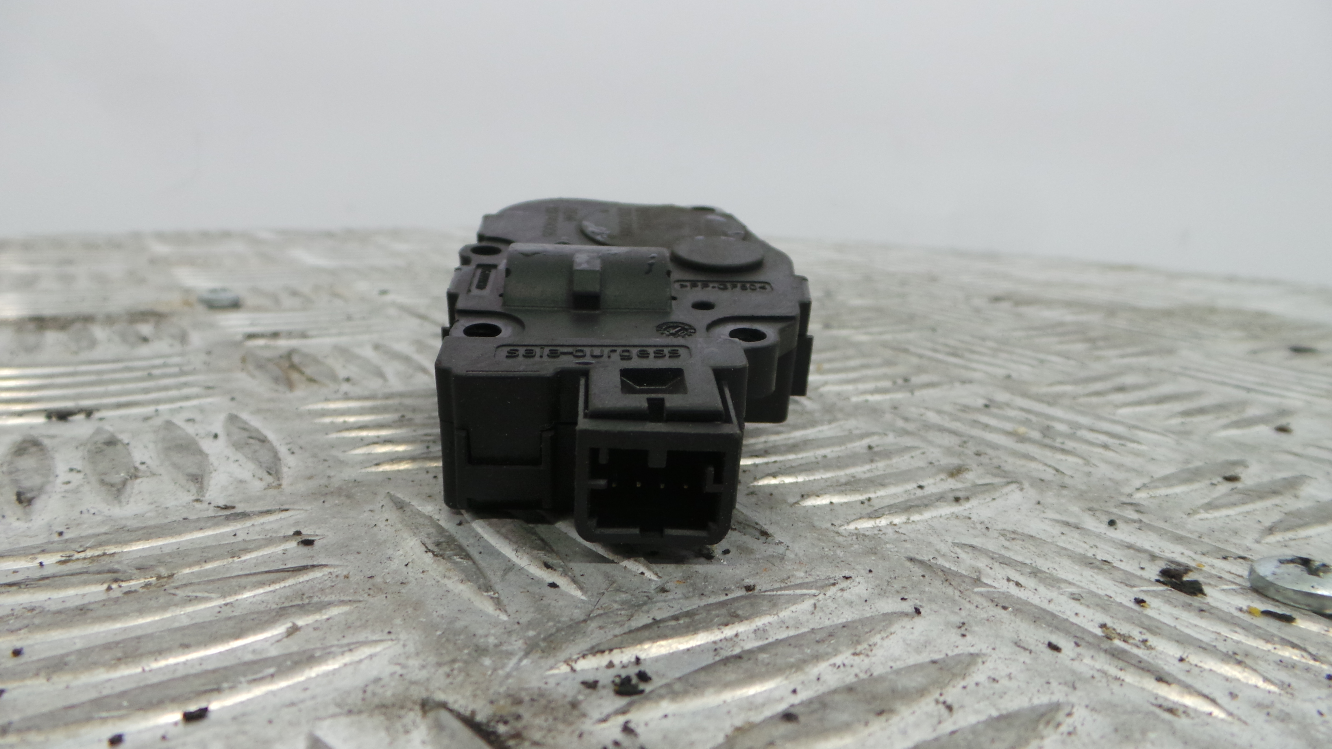 Atuador do Circuito de Ar  EFB330 - MERCEDES-BENZ C-CLASS (W204)-33192553