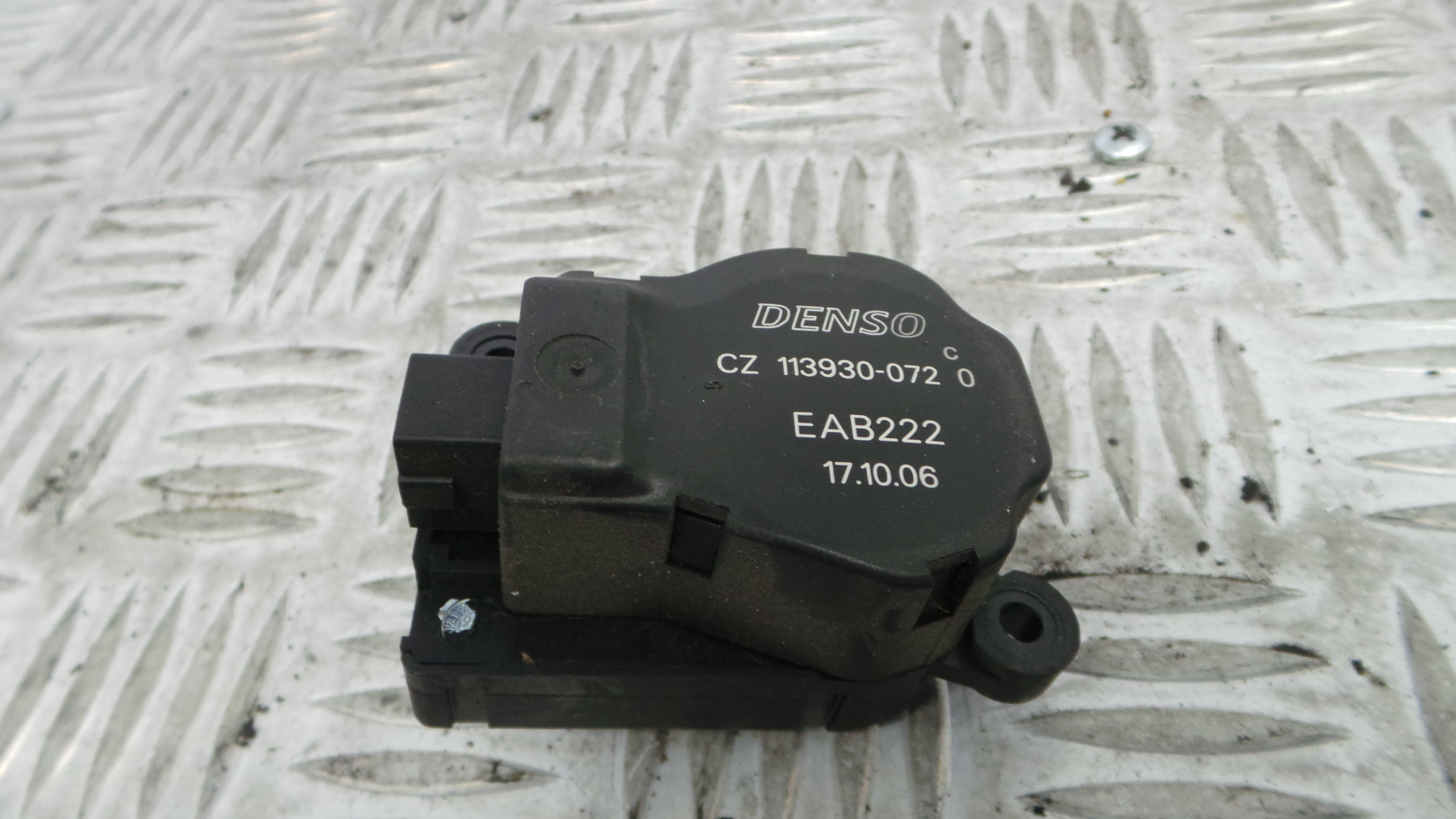 Atuador do Circuito de Ar CZ113930-072 - BMW 1 (E87)-33192660