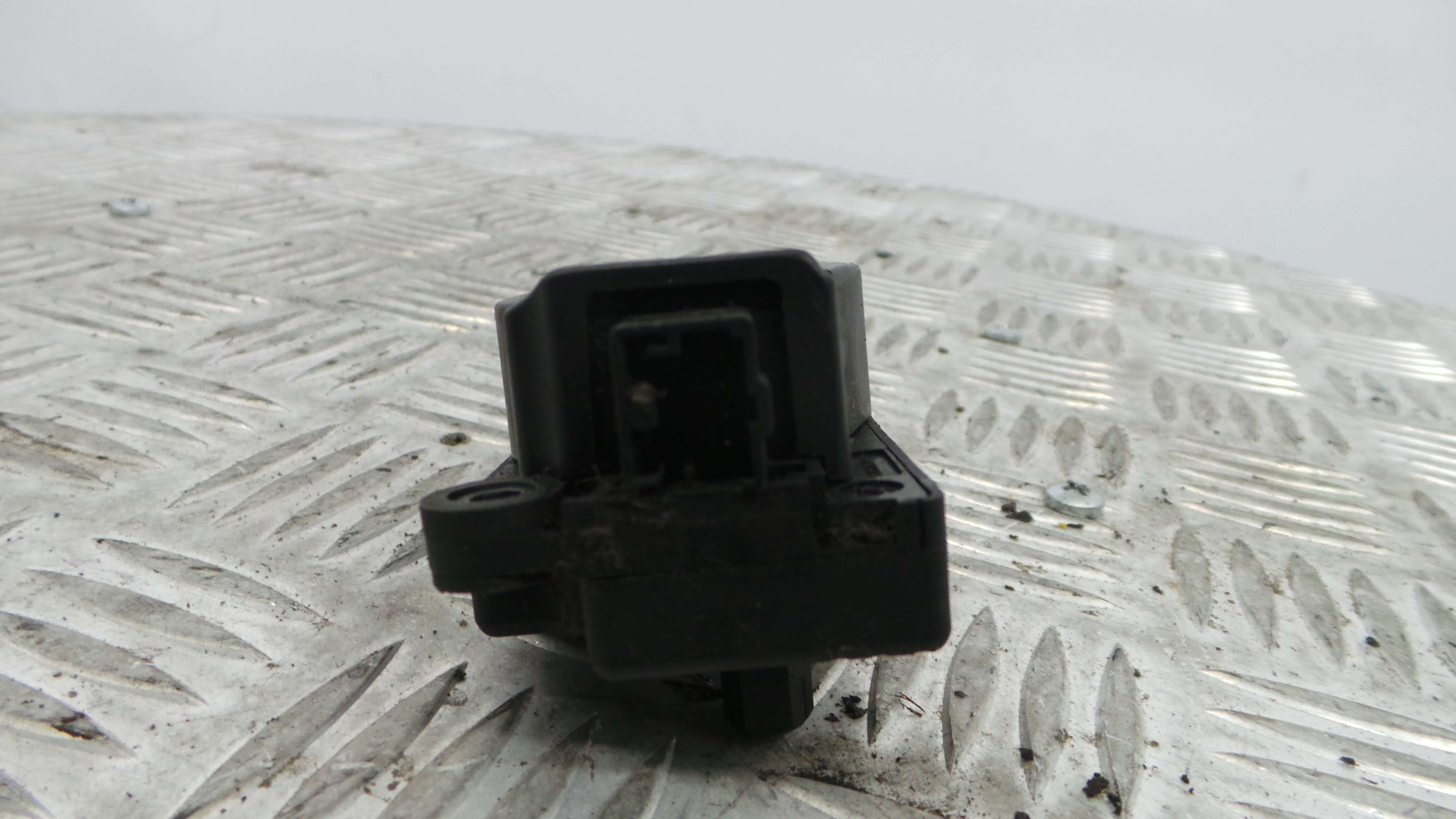 Atuador do Circuito de Ar 985459H - BMW 1 (E87)-33192663