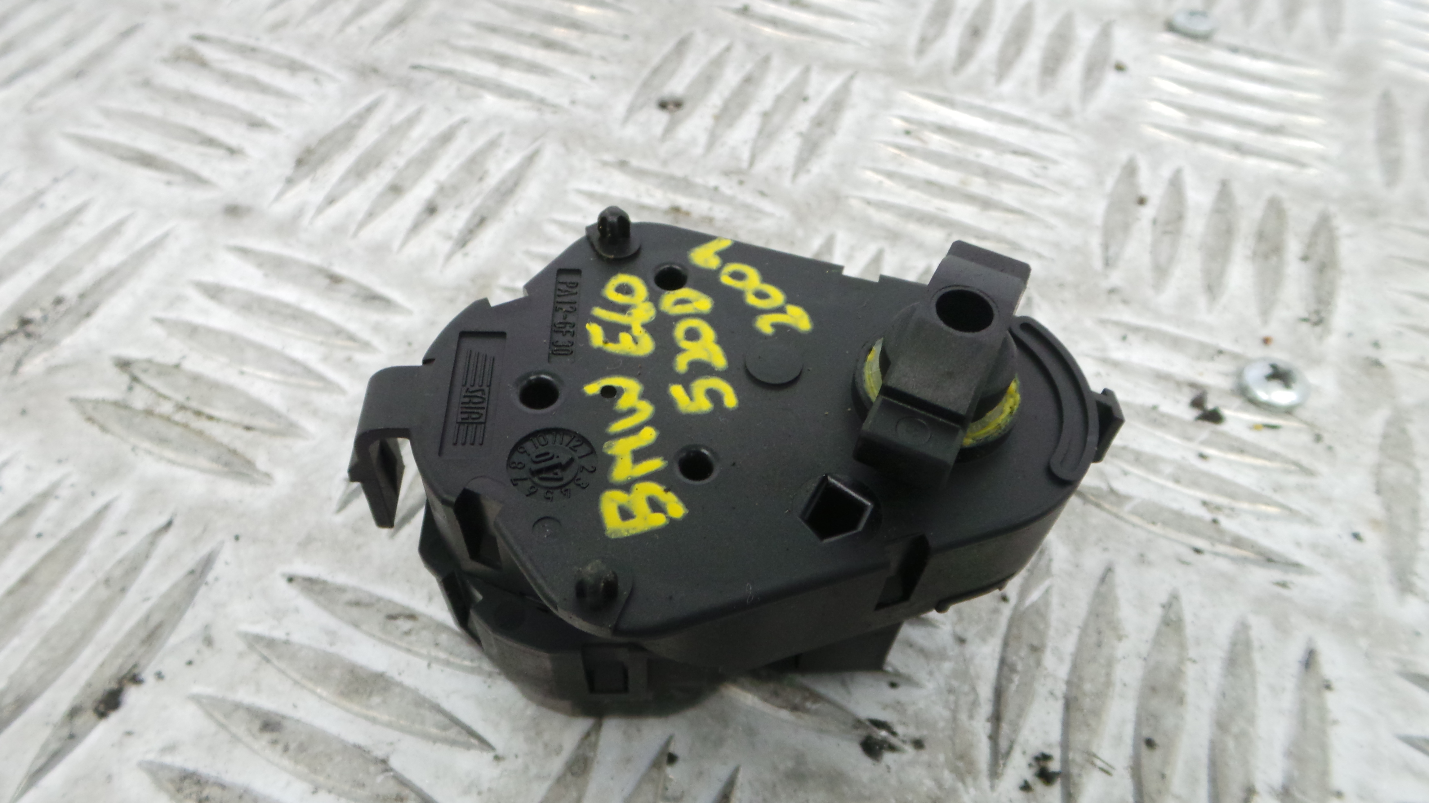 Atuador do Circuito de Ar  6942990 - BMW 5 (E60)-33192666