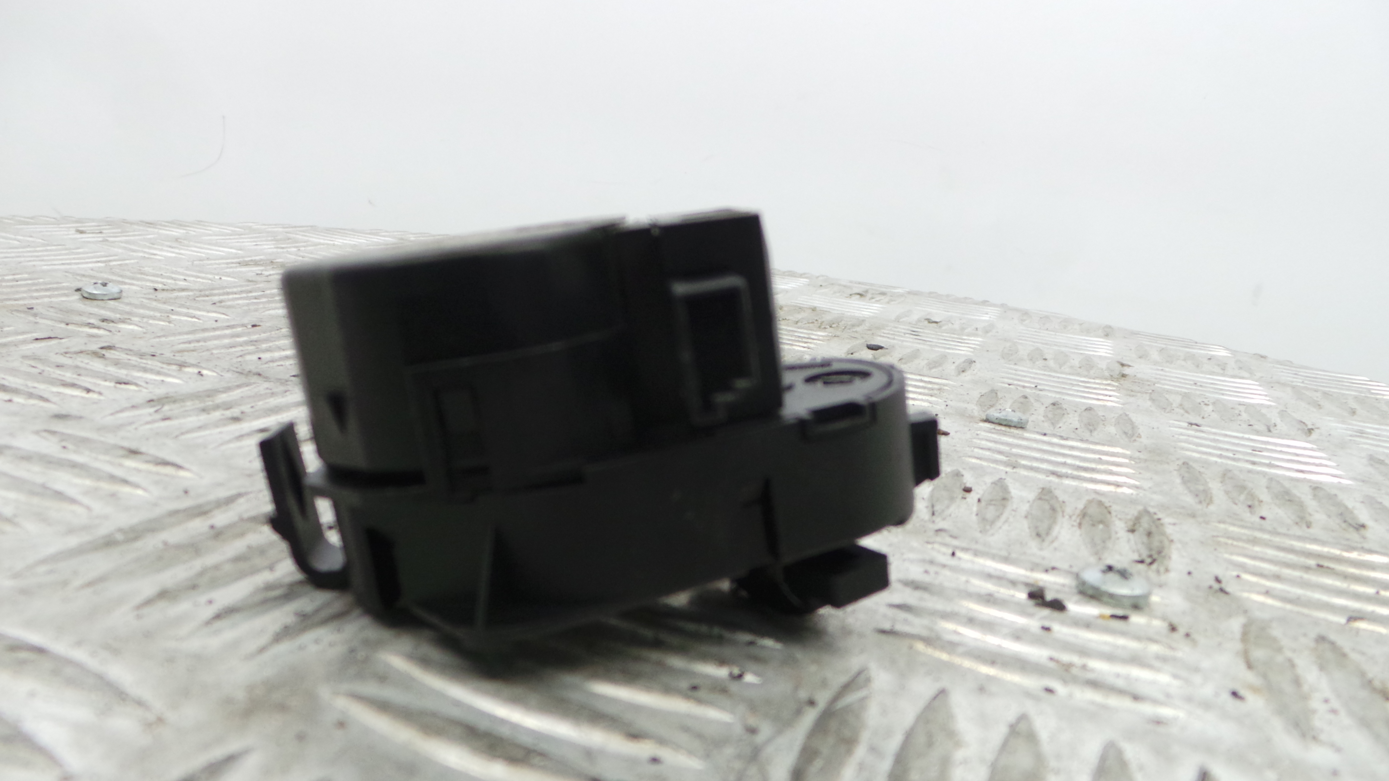 Atuador do Circuito de Ar 6942990 - BMW 5 (E60)-33192666