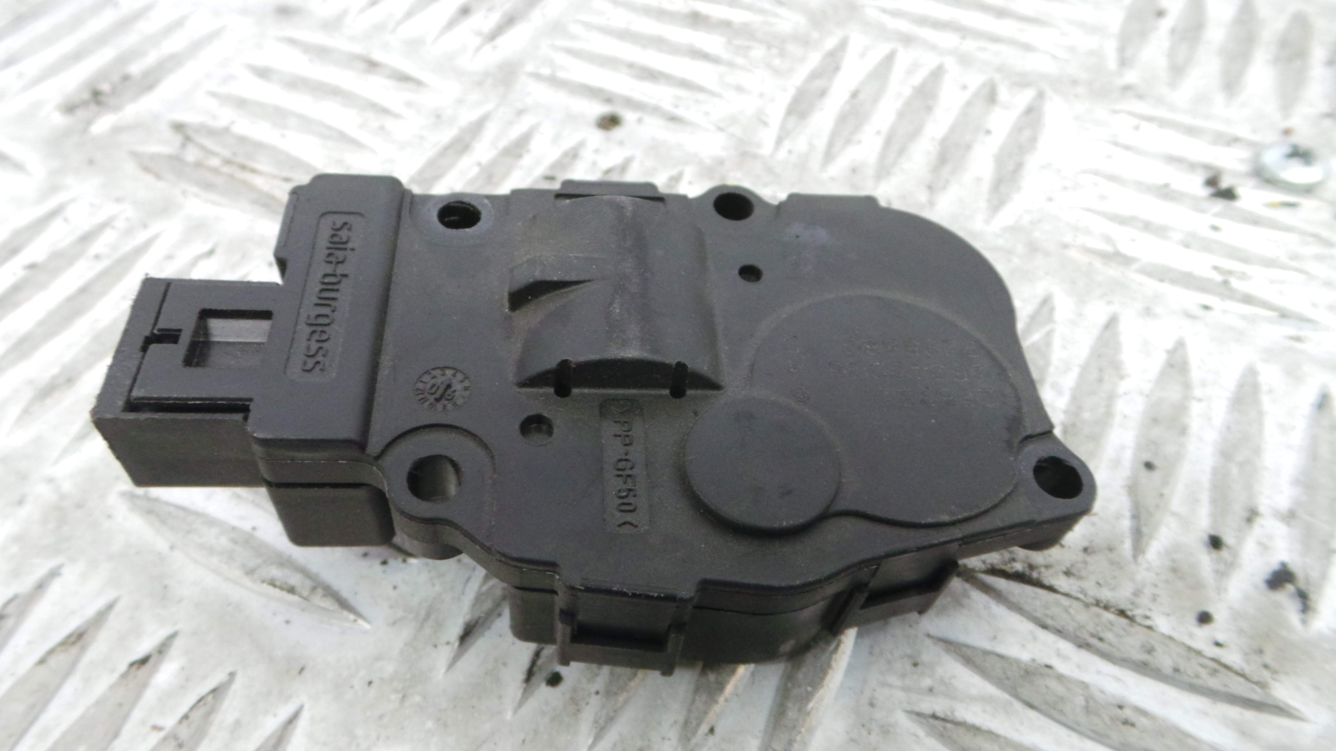 Atuador do Circuito de Ar EFB331 - BMW 1 (E87)-33192688