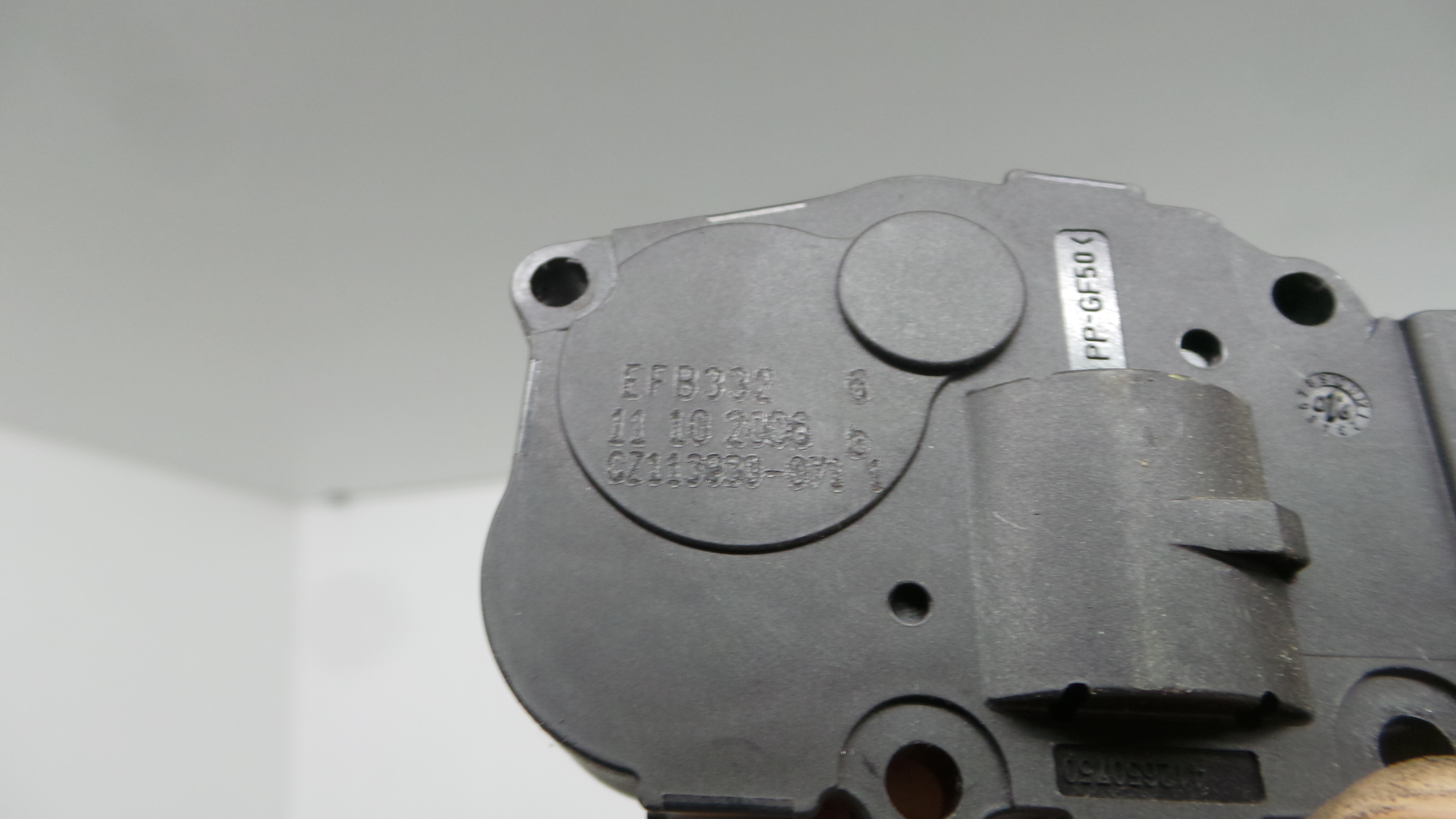 Atuador do Circuito de Ar  EFB332 - BMW 1 (E87)-33192700