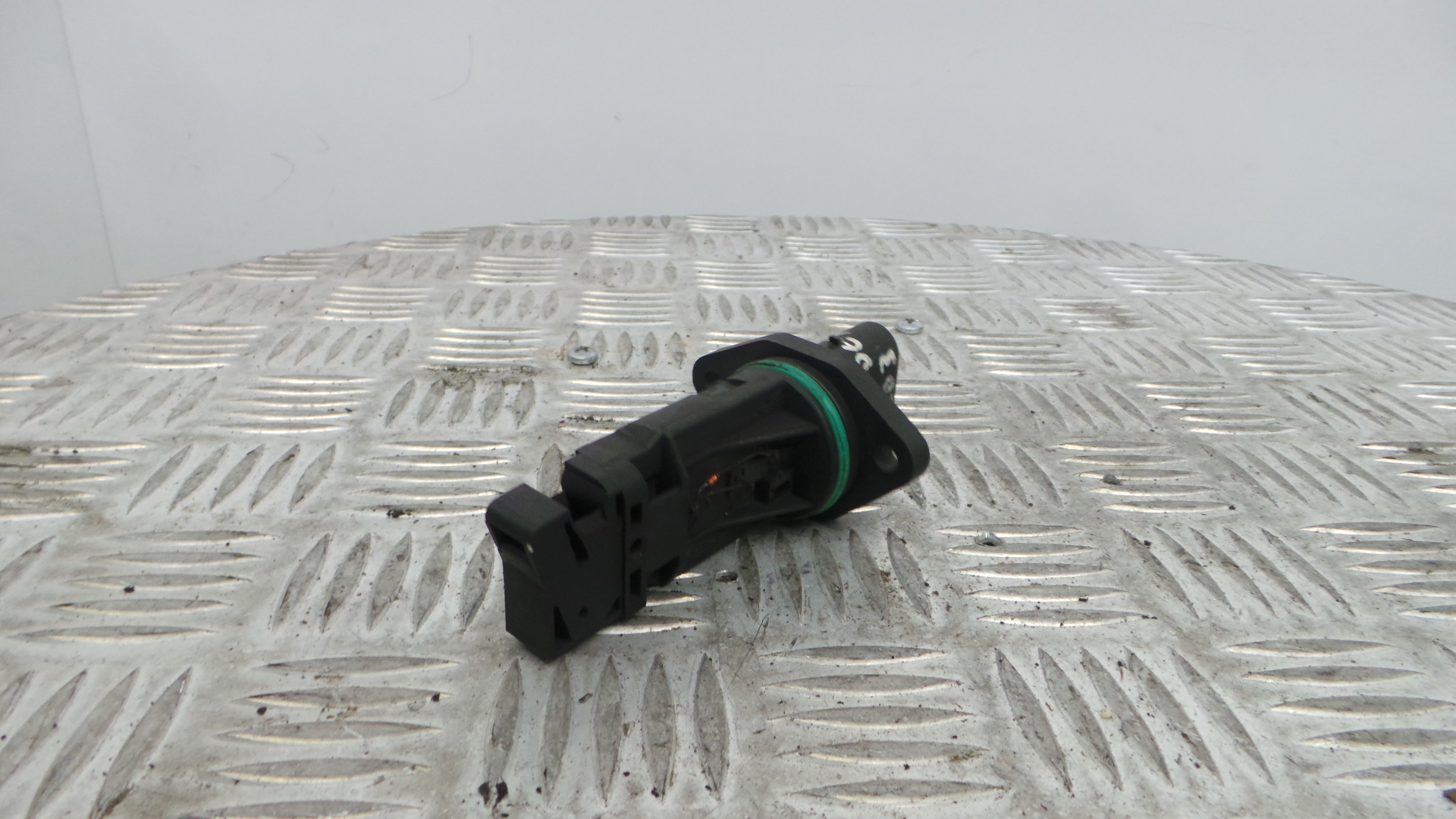 Medidor De Massa De Ar F00C2G2068 - MERCEDES-BENZ C-CLASS (W203)-33192707