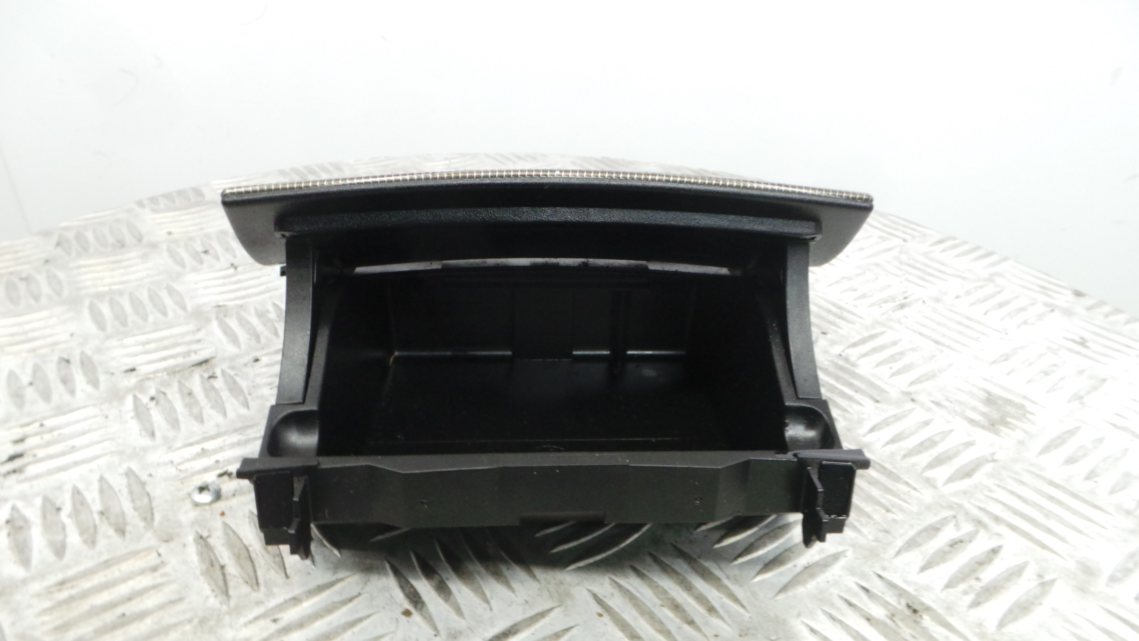 Cinzeiro A203680852 - MERCEDES-BENZ C-CLASS (W203)-33193433