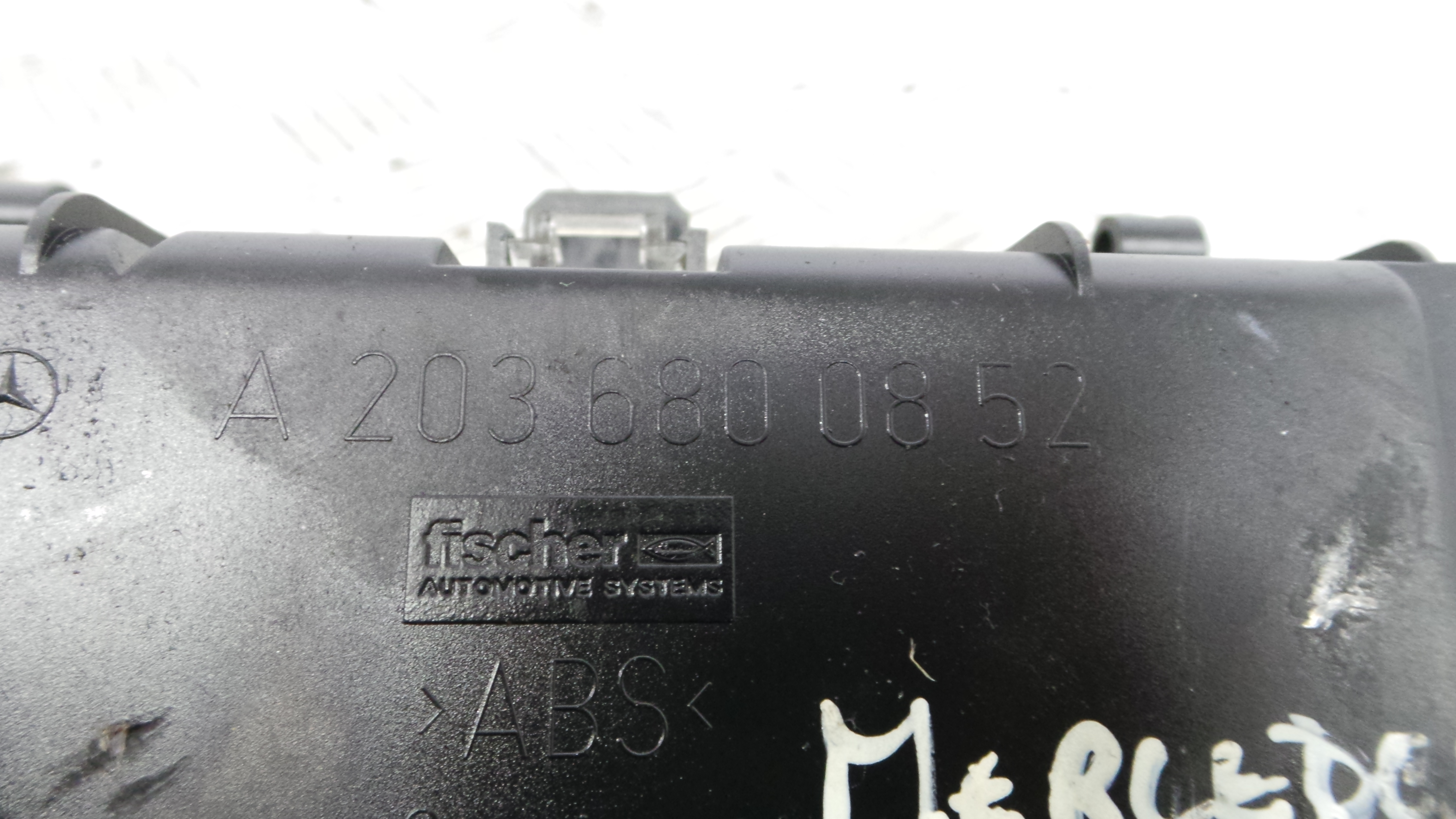 Cinzeiro A203680852 - MERCEDES-BENZ C-CLASS (W203)-33193433