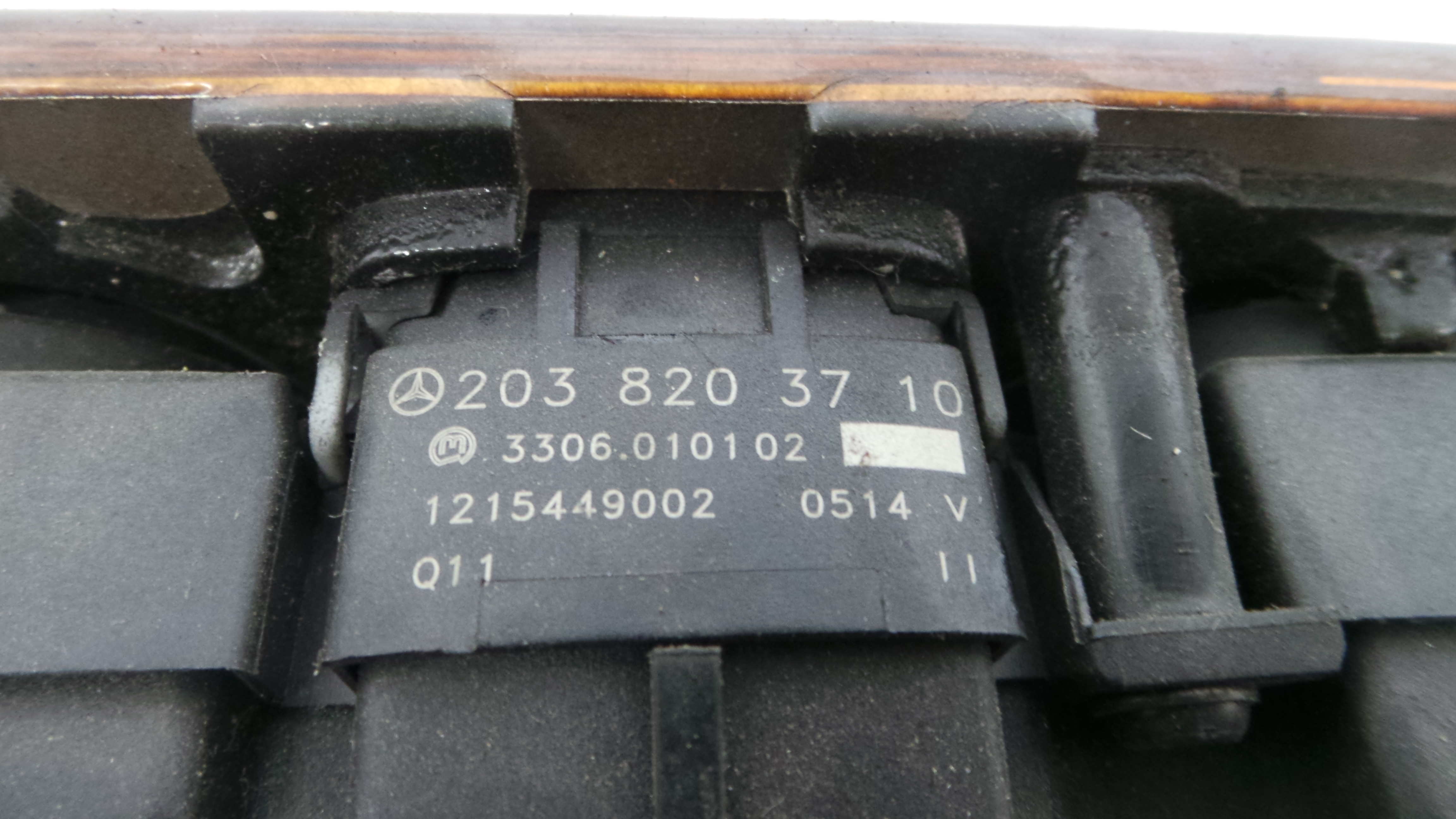 Consola central Tablier A2036804639 - MERCEDES-BENZ C-CLASS (W203)-33193498