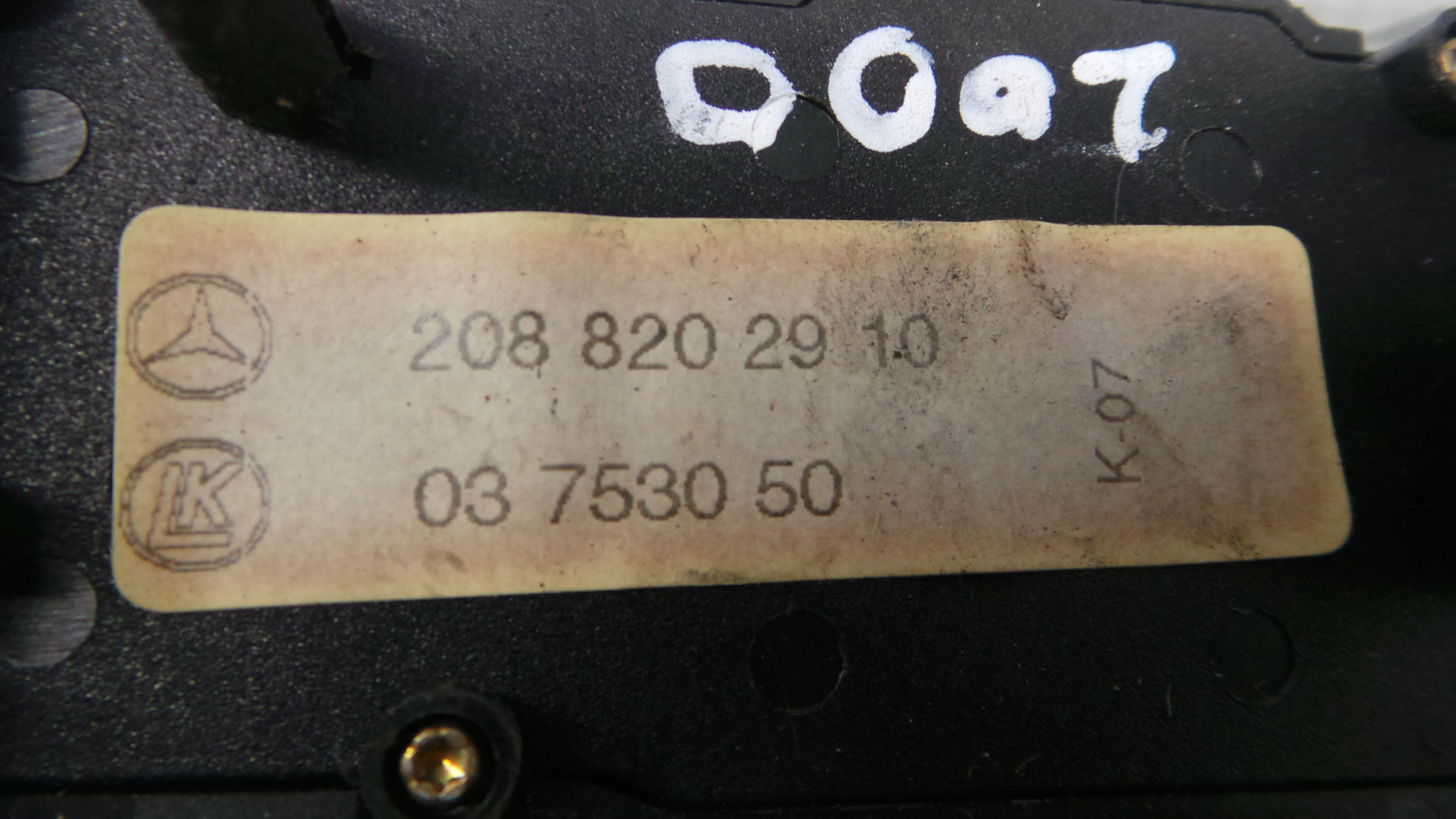 Consola central Tablier 2088202910 - MERCEDES-BENZ CLK (C208)-33193514