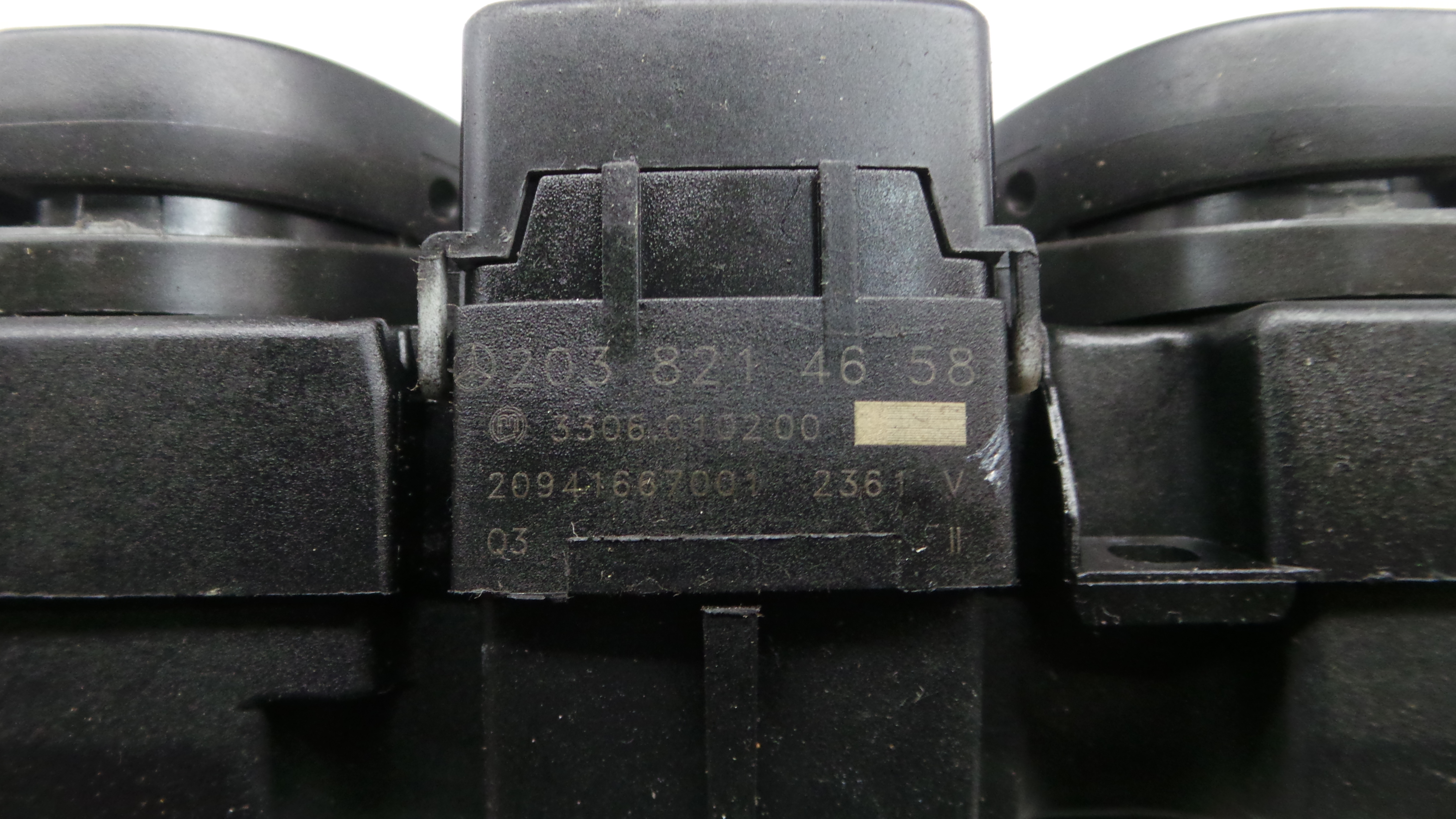 warning 4 piscas 2038214658 - MERCEDES-BENZ C-CLASS (W203)-33193539