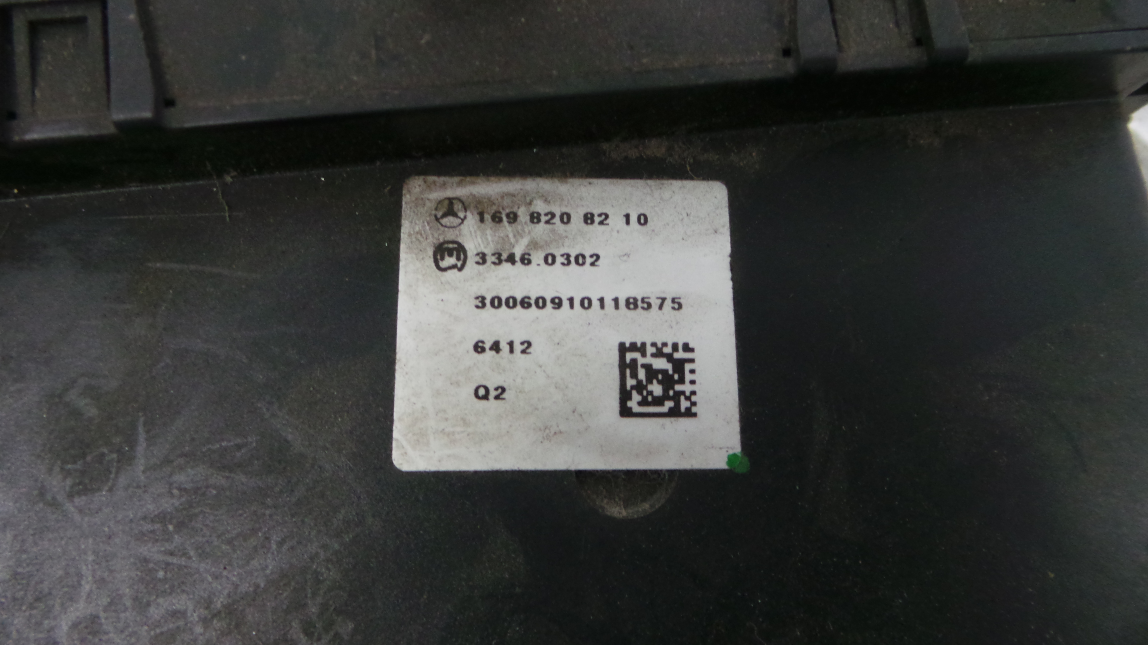 Botões da Consola  1698208210 - MERCEDES-BENZ B-CLASS Sports Tourer (W245)-33193551