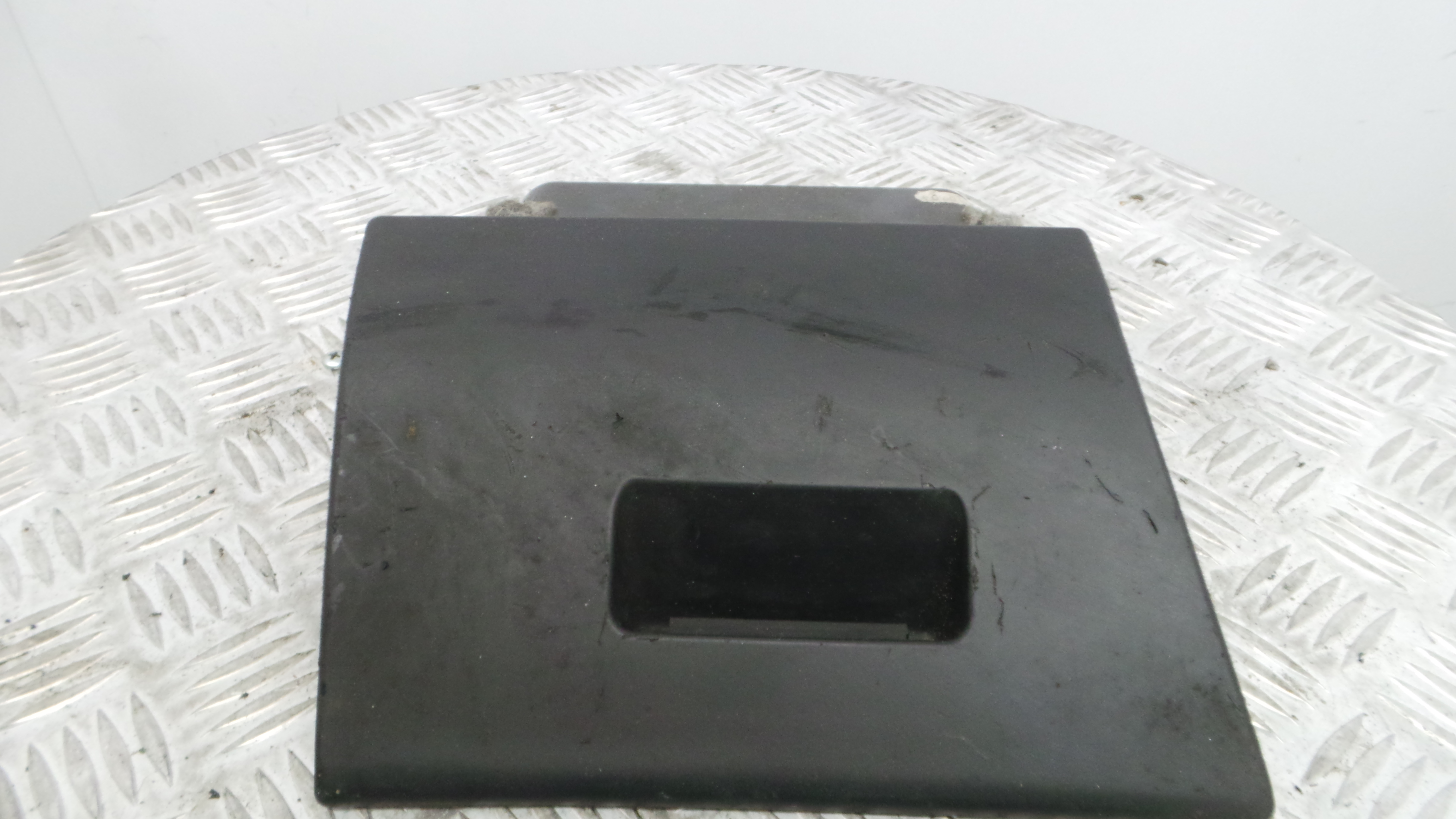 Porta Luvas 51.45-8223192 - BMW 3 (E46)-33193577 Porta Luvas 51.45-8223192 - BMW 3 (E46)-33193577