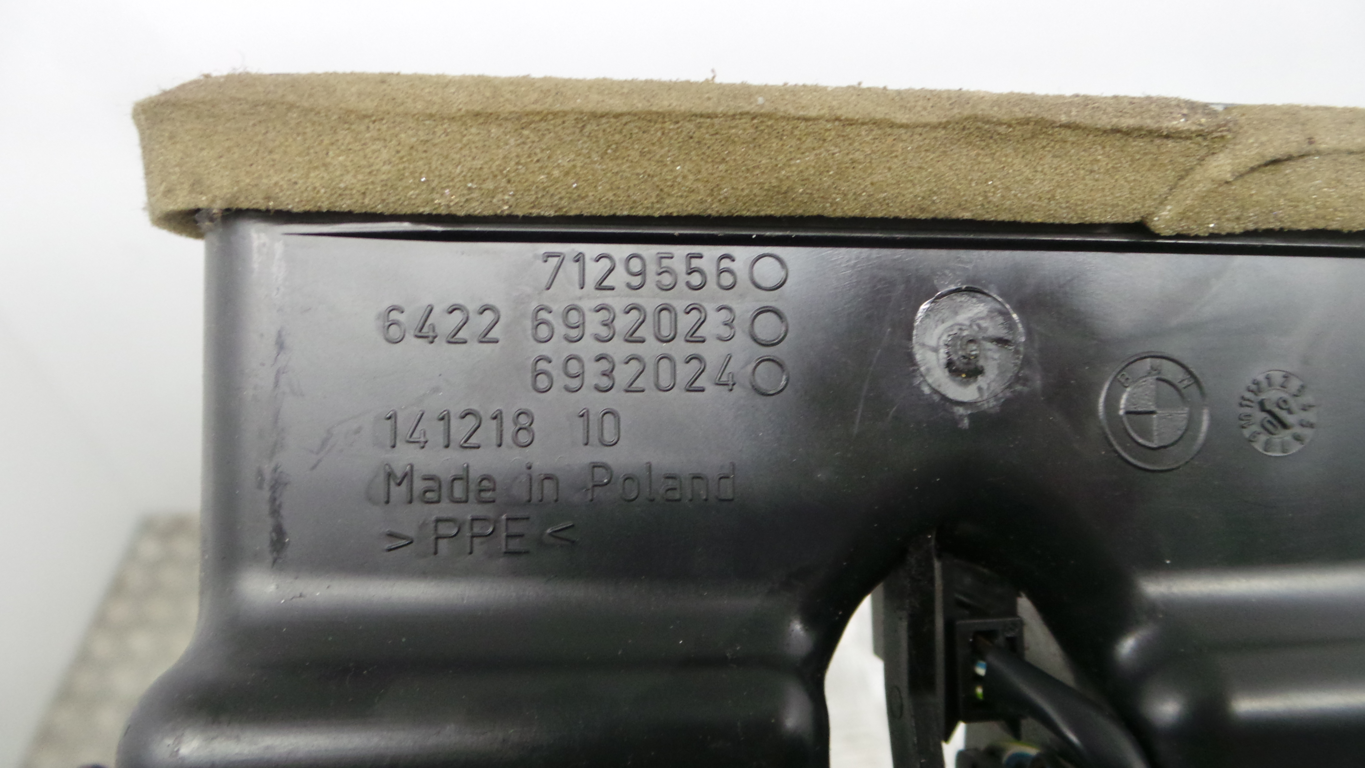 Cinzeiro 528506/10 - BMW 3 Coupé (E92)-33193604