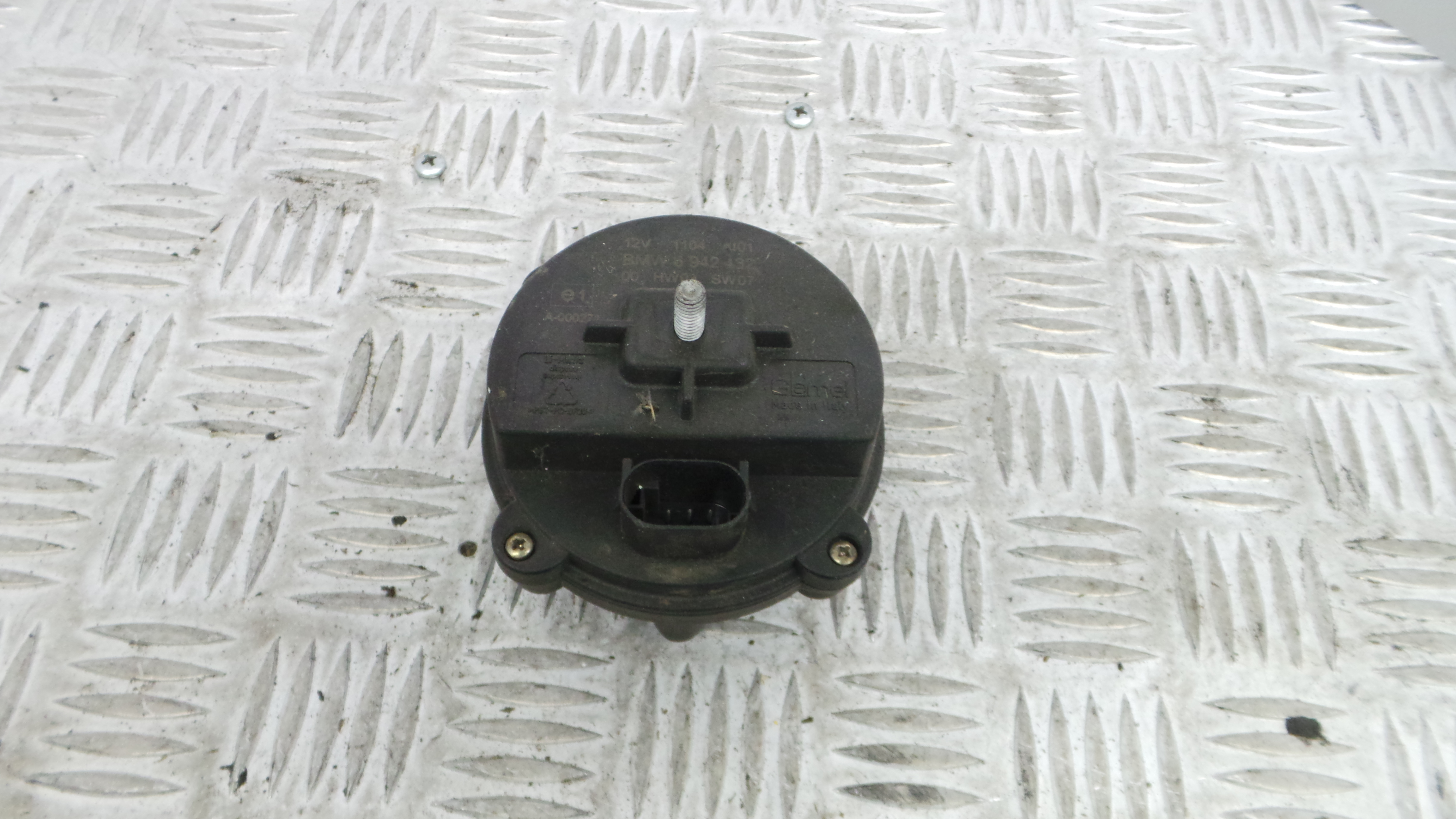 Buzina 6942432 - MINI MINI (R50, R53)-33193799