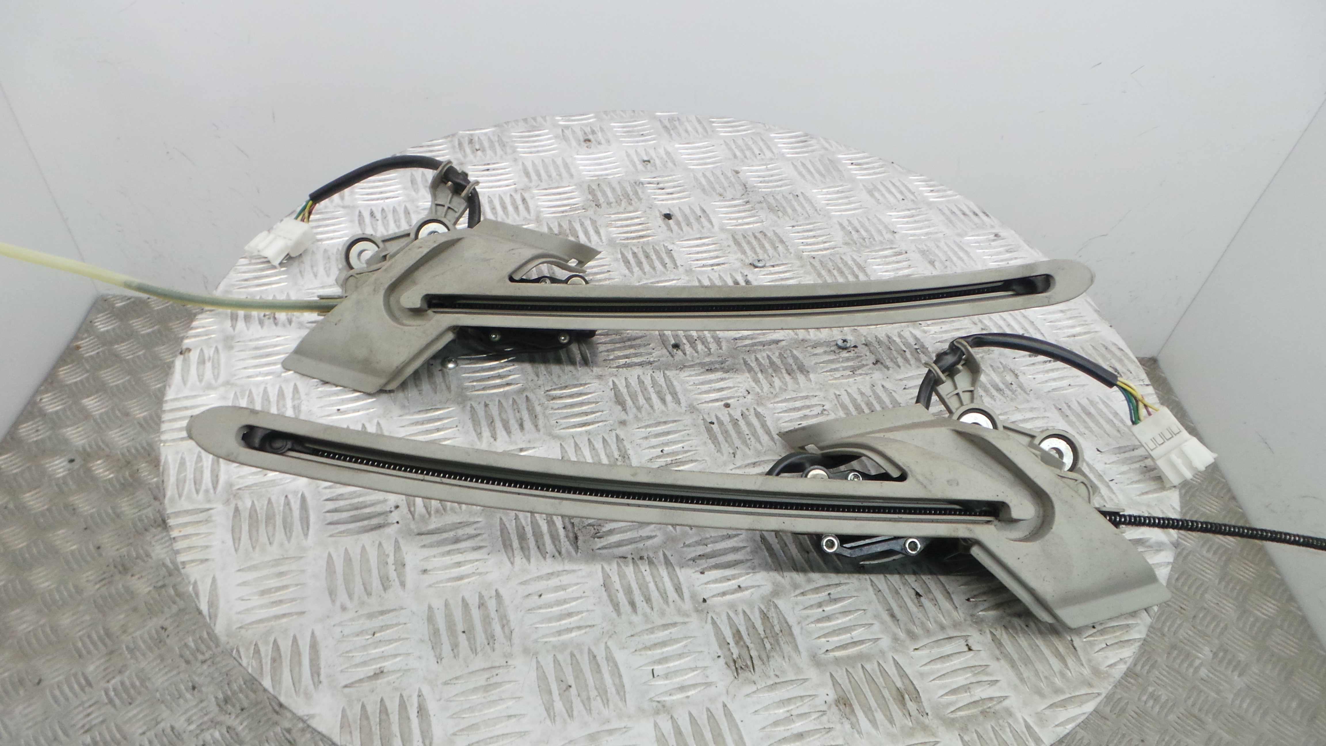 Cortina / Tampo da Mala / Chapeleira A2128202942 - MERCEDES-BENZ E-CLASS (W212)-33193880