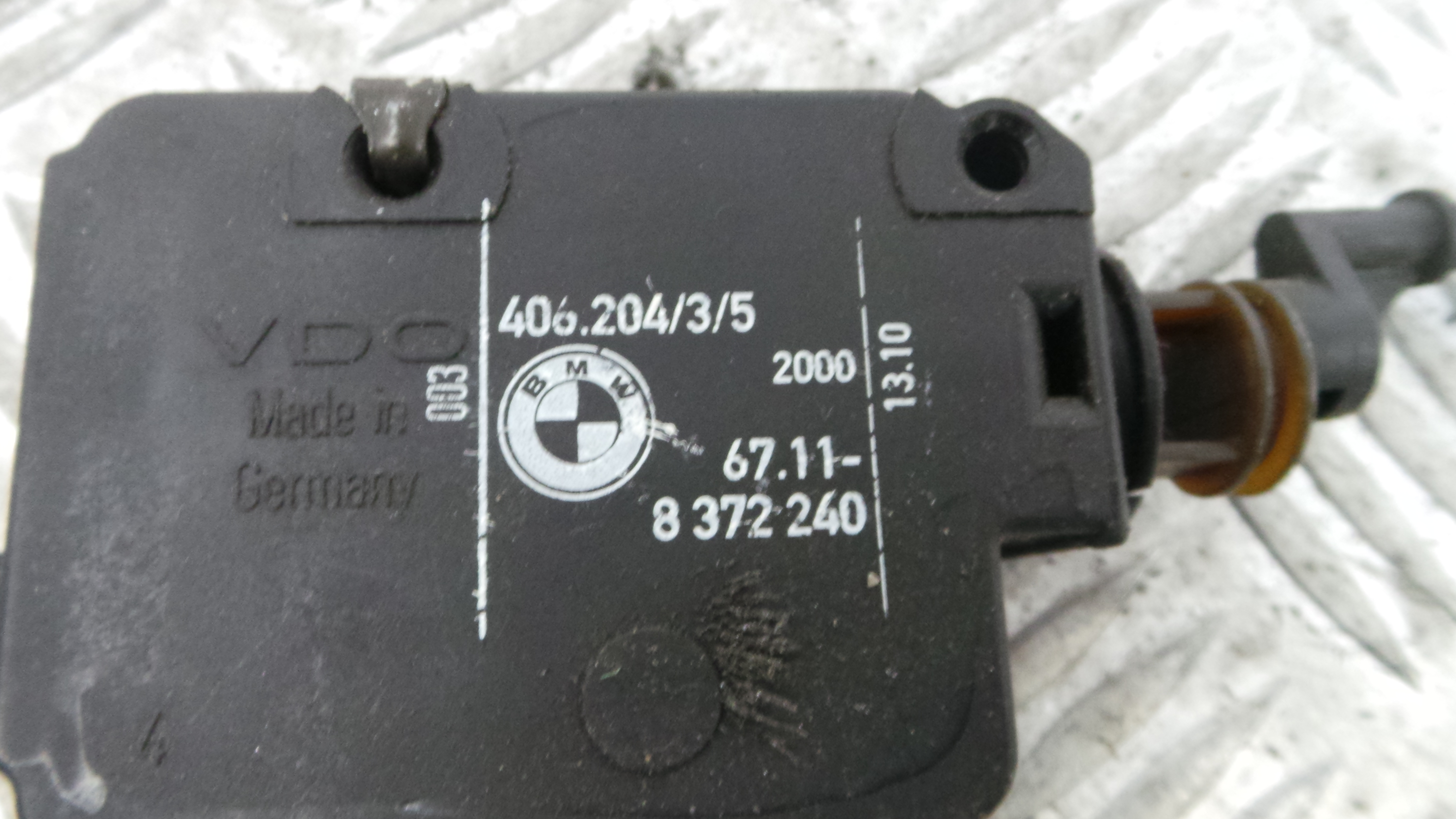 Pistola Deposito Combustivel 67.11-8372240 - BMW 3 (E46)-33193925