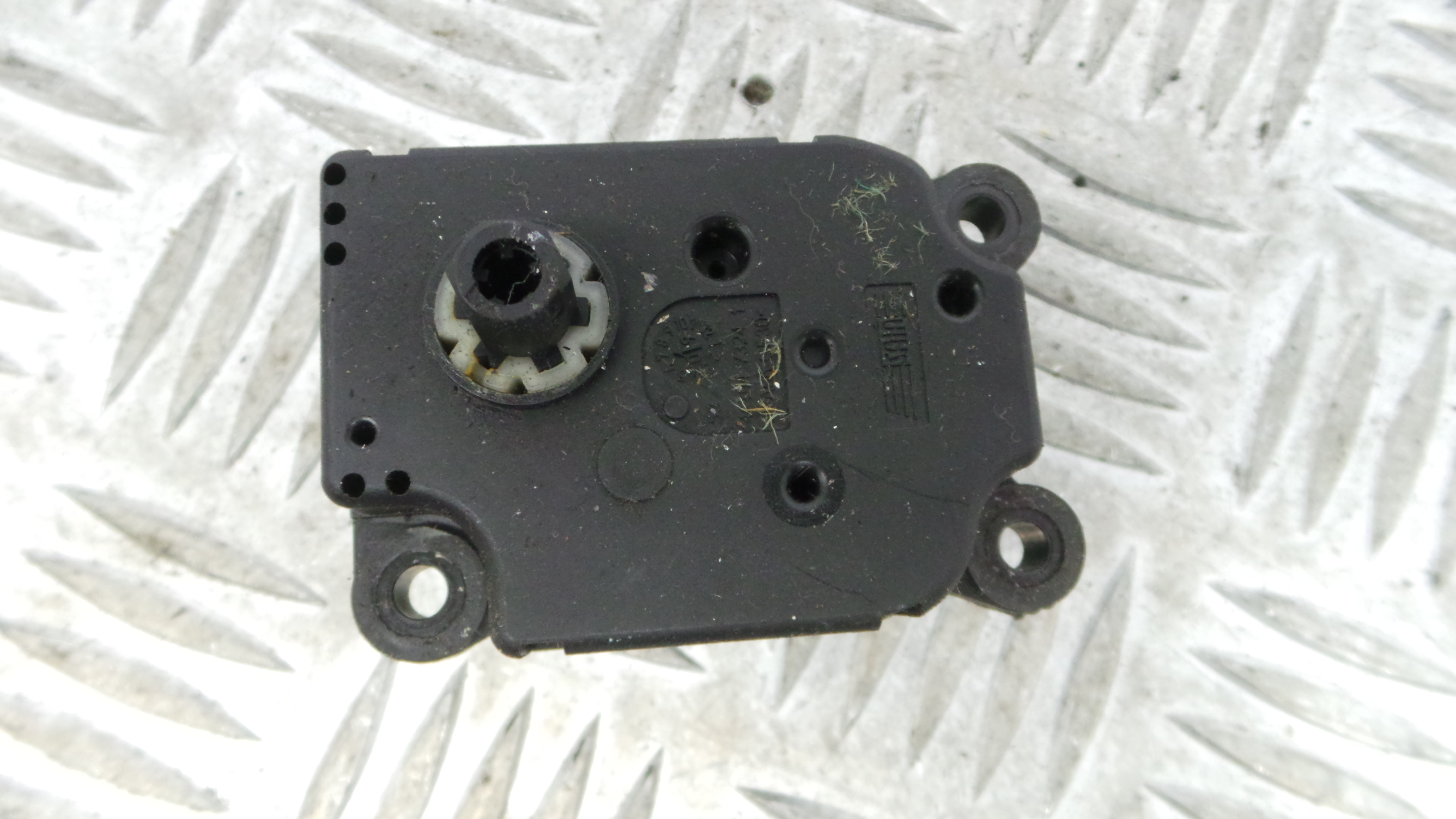 Atuador do Circuito de Ar  CZ113930-072 - BMW 1 (E87)-33194604