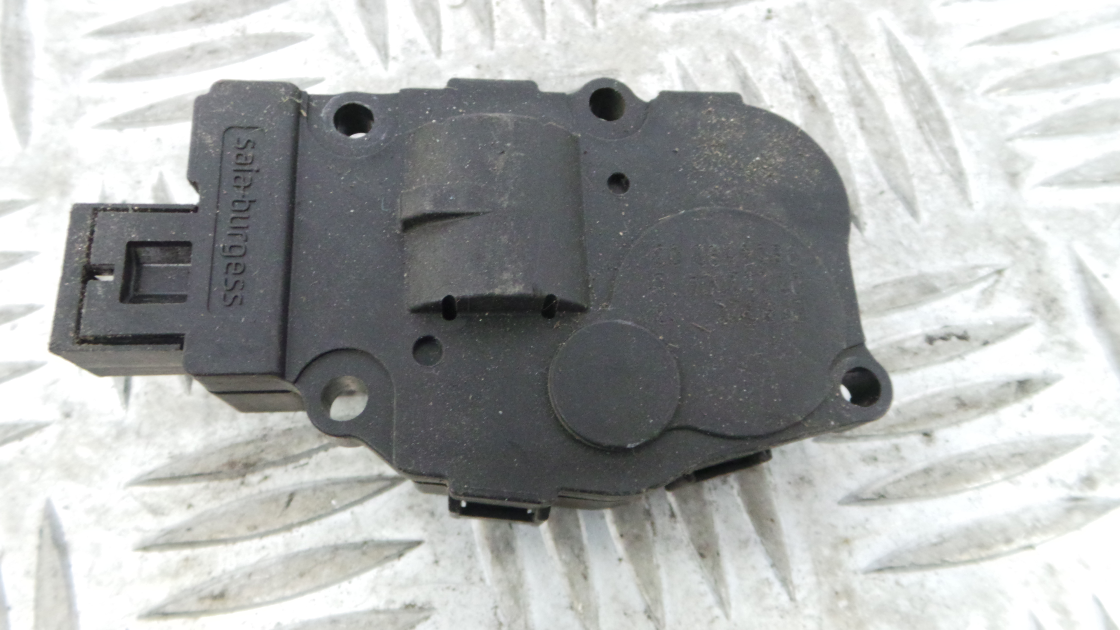 Atuador do Circuito de Ar  EFB321 - BMW 1 (E87)-33194623