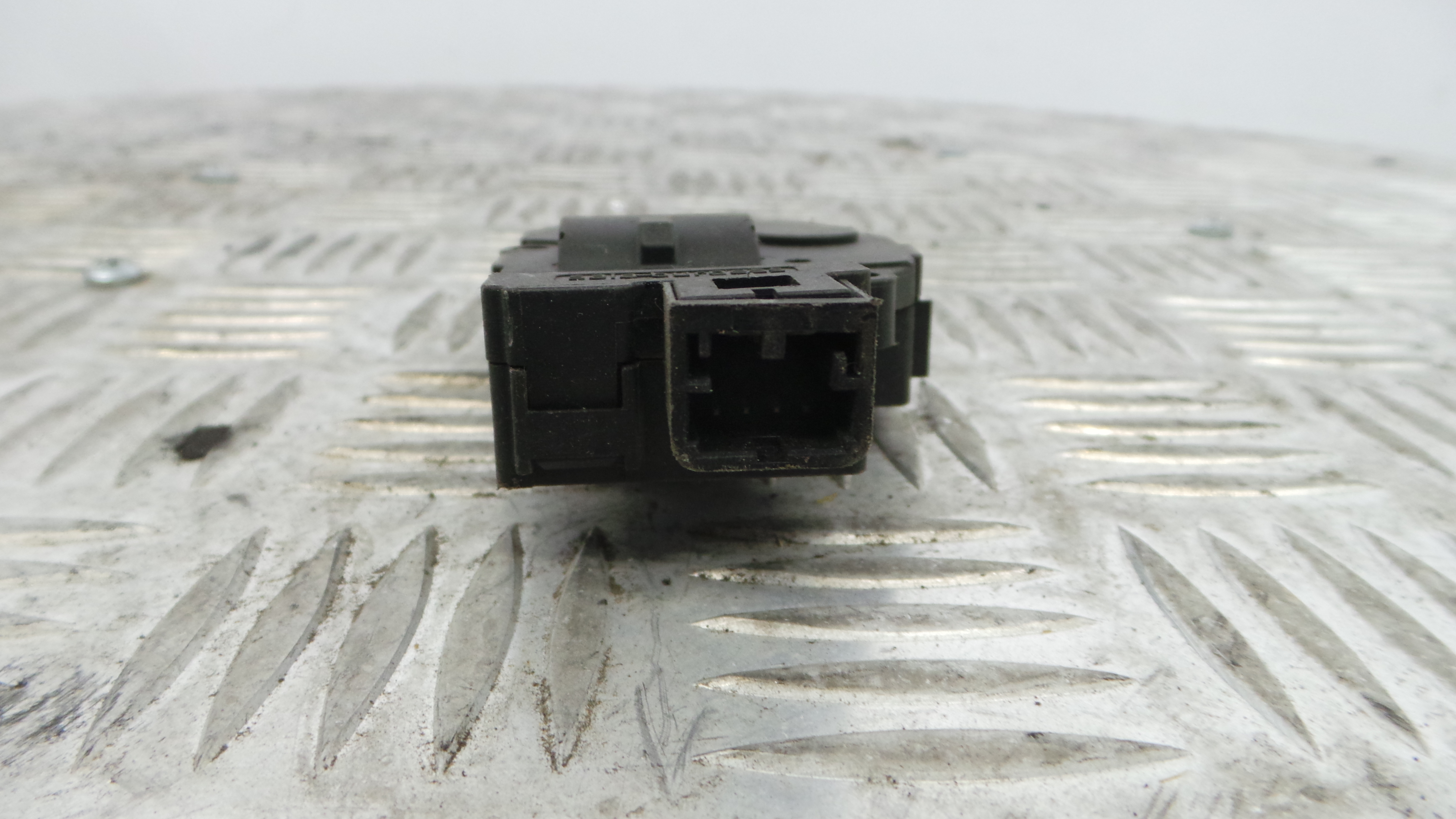 Atuador do Circuito de Ar EFB321 - BMW 1 (E87)-33194633