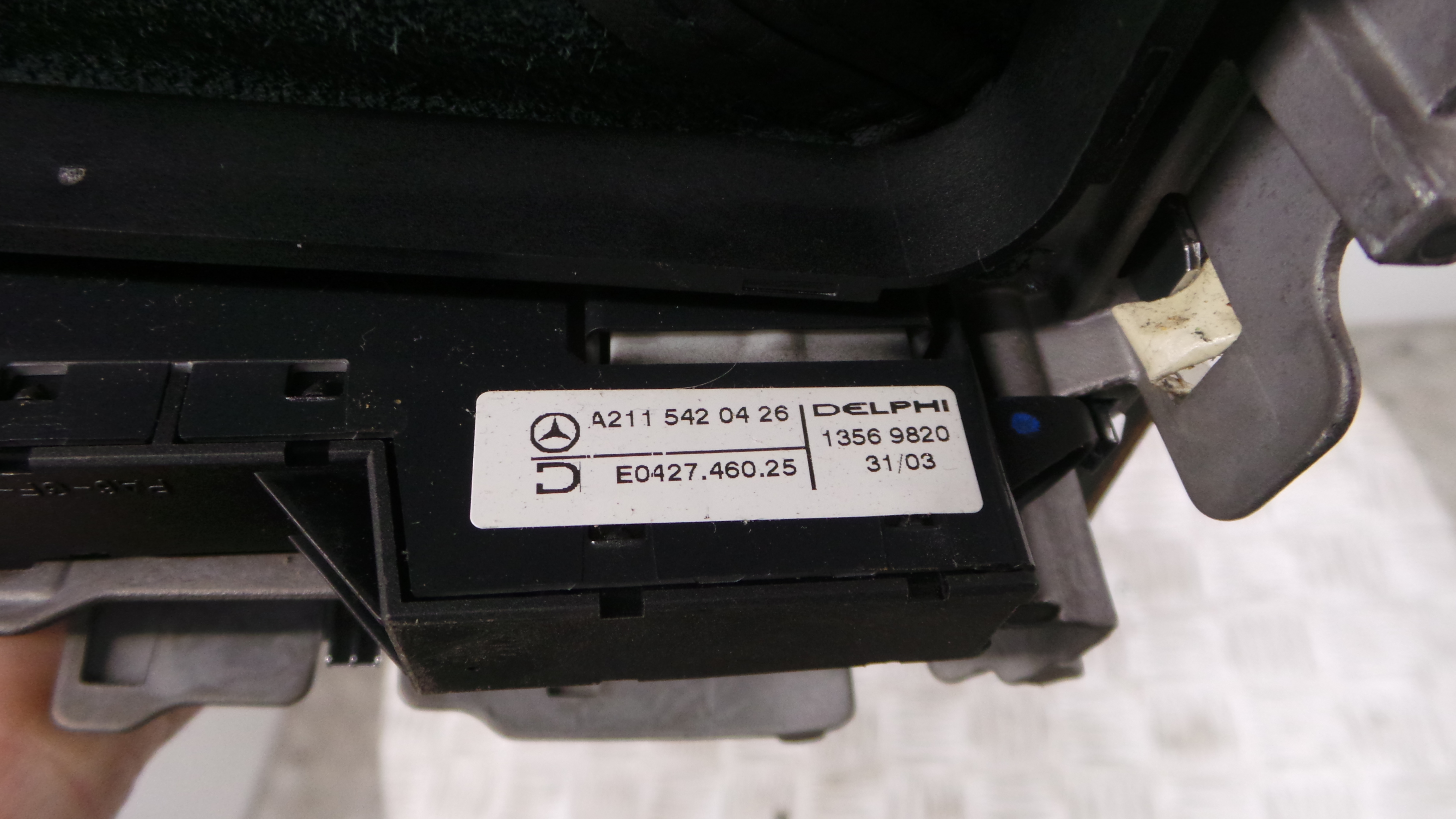 Alavanca Velocidades A2112671110 - MERCEDES-BENZ C-CLASS (W203)-33194686