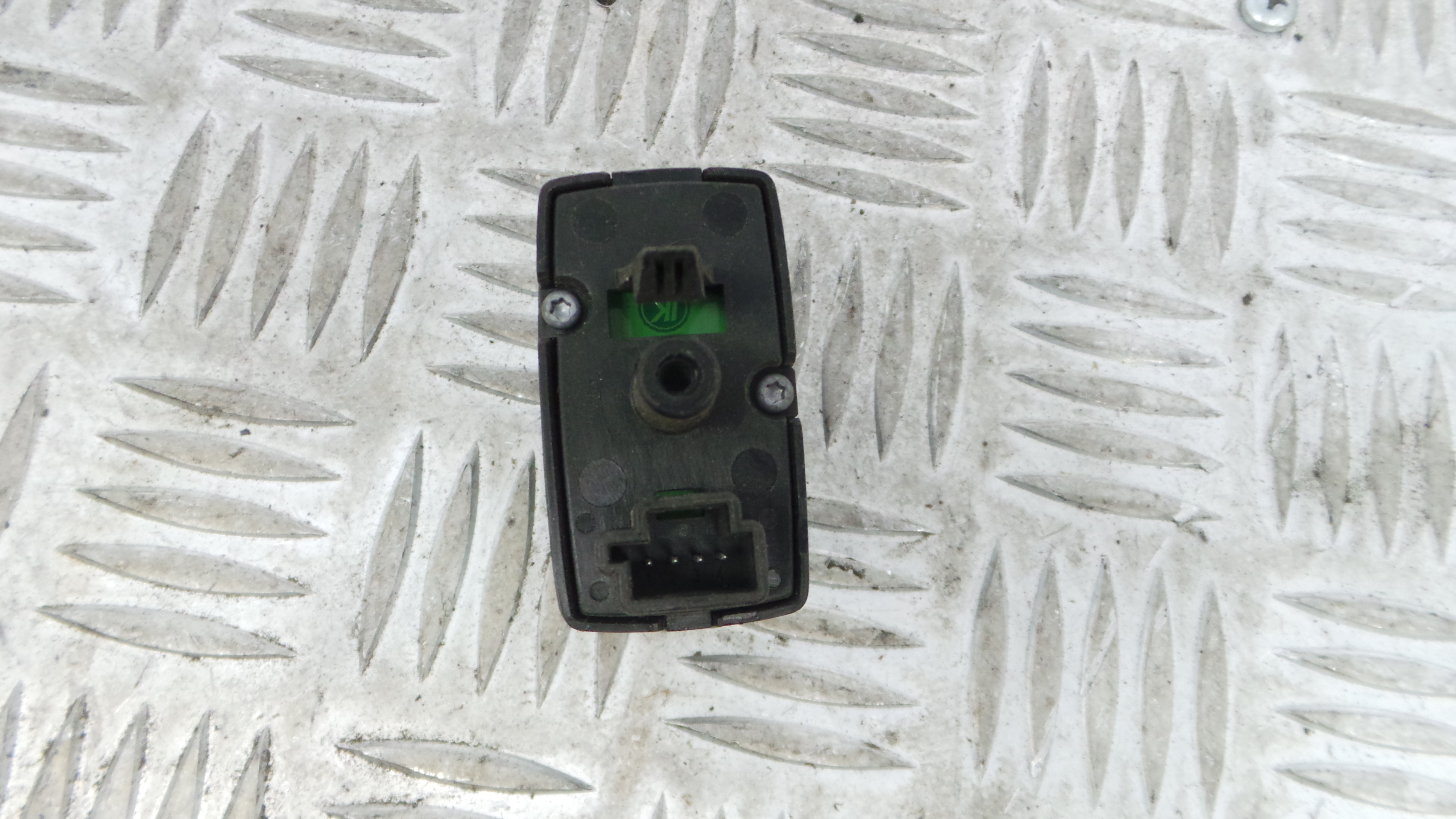 Interruptor / Comando Elevador Vidro Frente Dto  A2518200510 - MERCEDES-BENZ B-CLASS Sports Tourer (-33194734