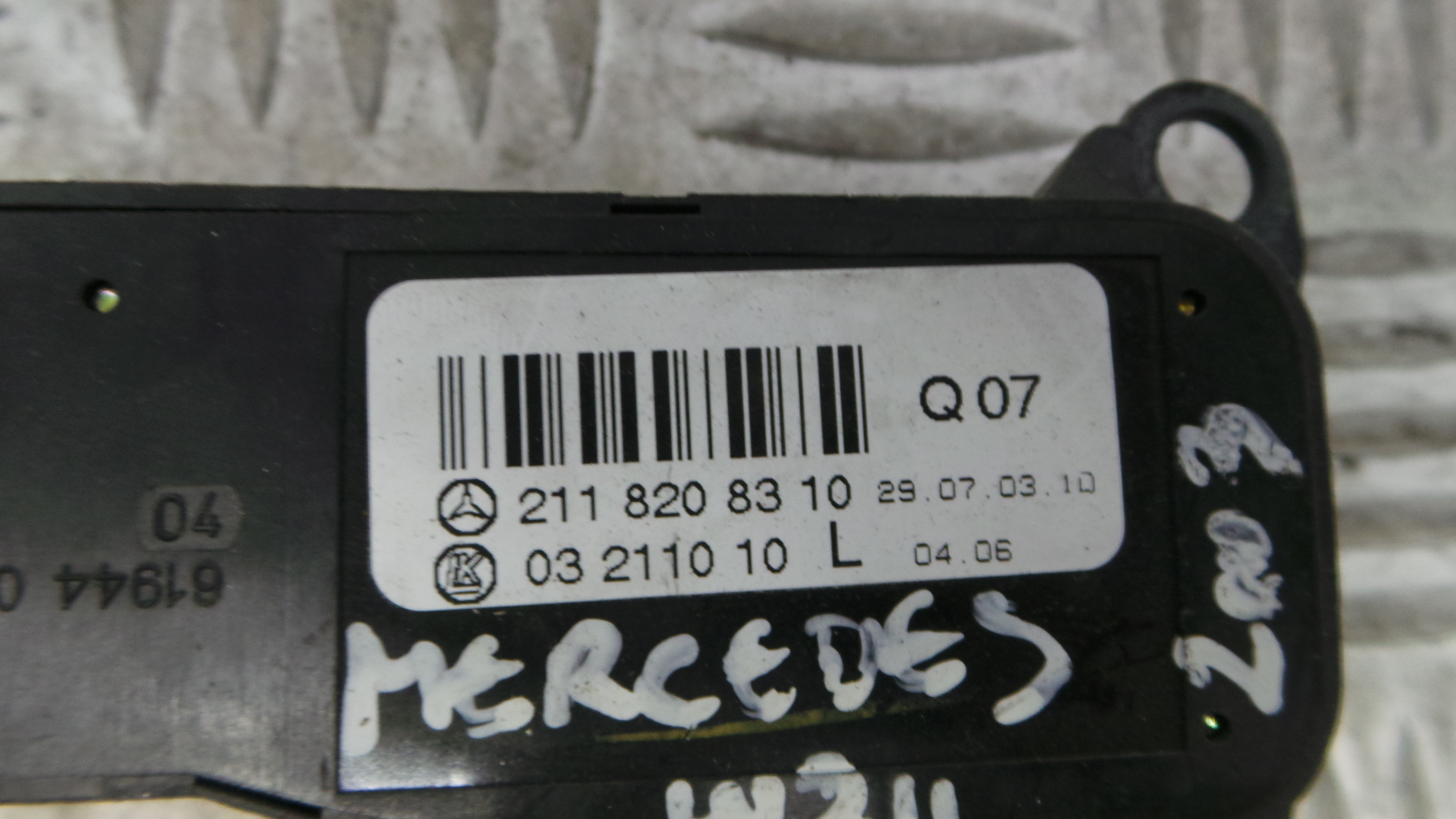 Comando Retrovisores 2118208310 - MERCEDES-BENZ E-CLASS (W211)-33194748