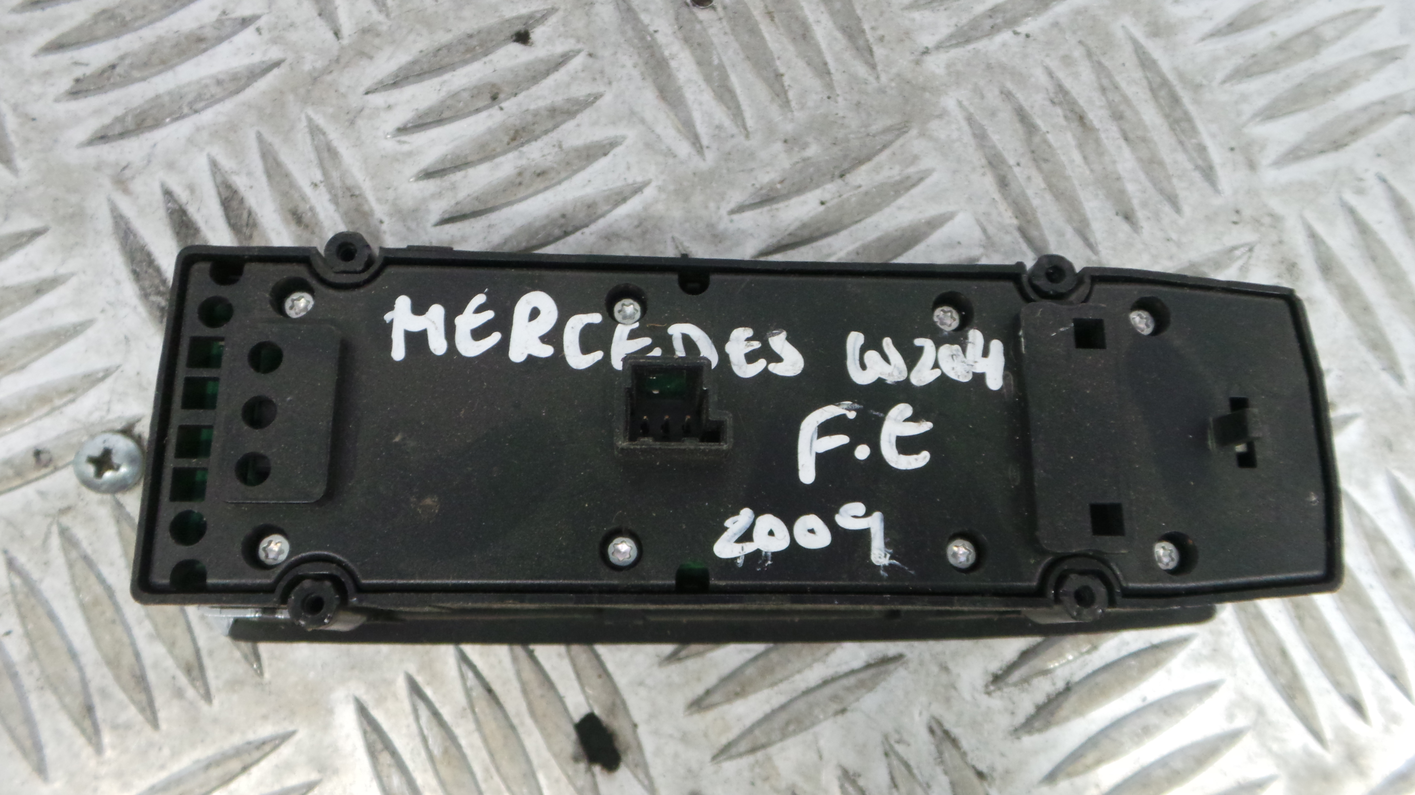 Interruptor / Comando Elevador Vidro Frente Esq  A2128208310 - MERCEDES-BENZ C-CLASS (W204)-33194769