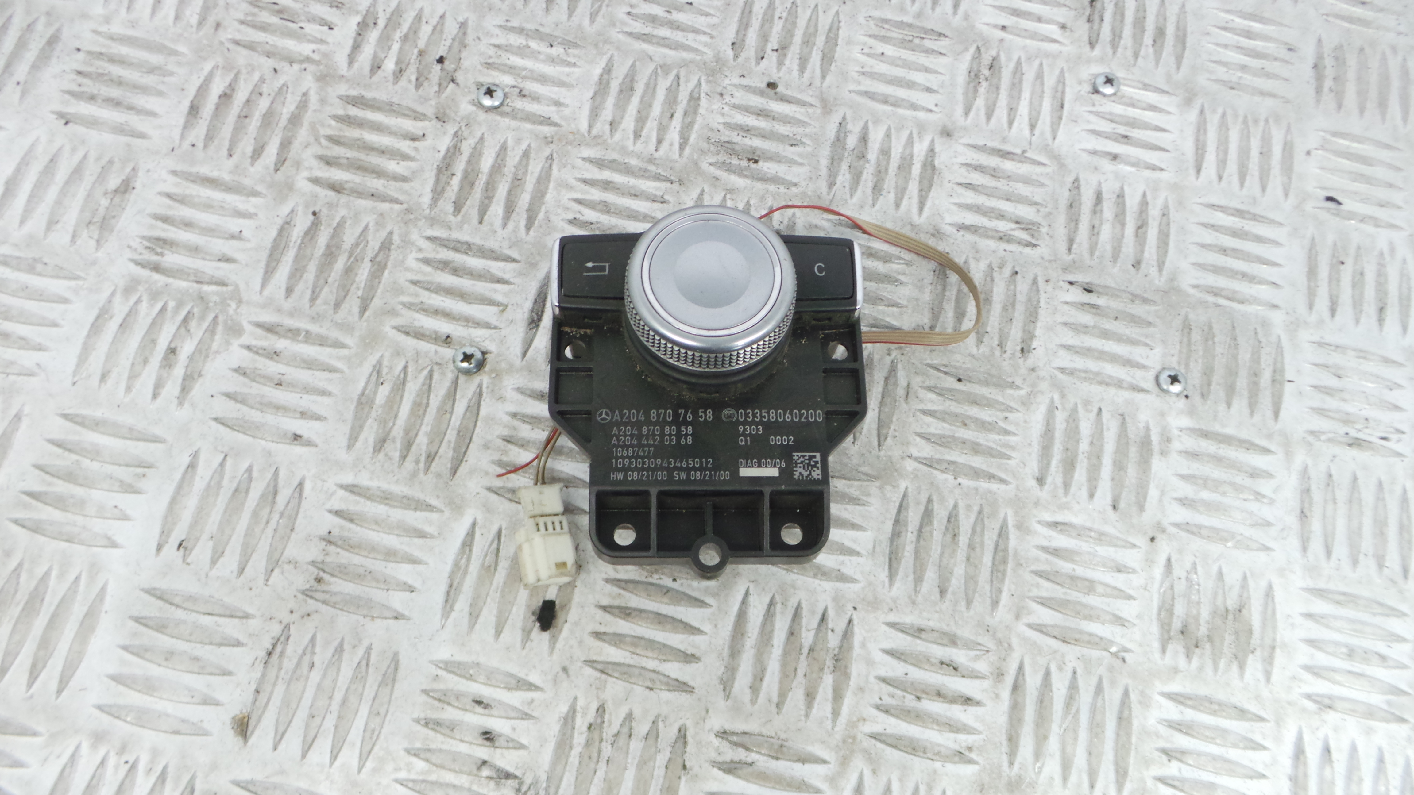 Comando Multifunções A2048707658 - MERCEDES-BENZ C-CLASS (W204)-33194798