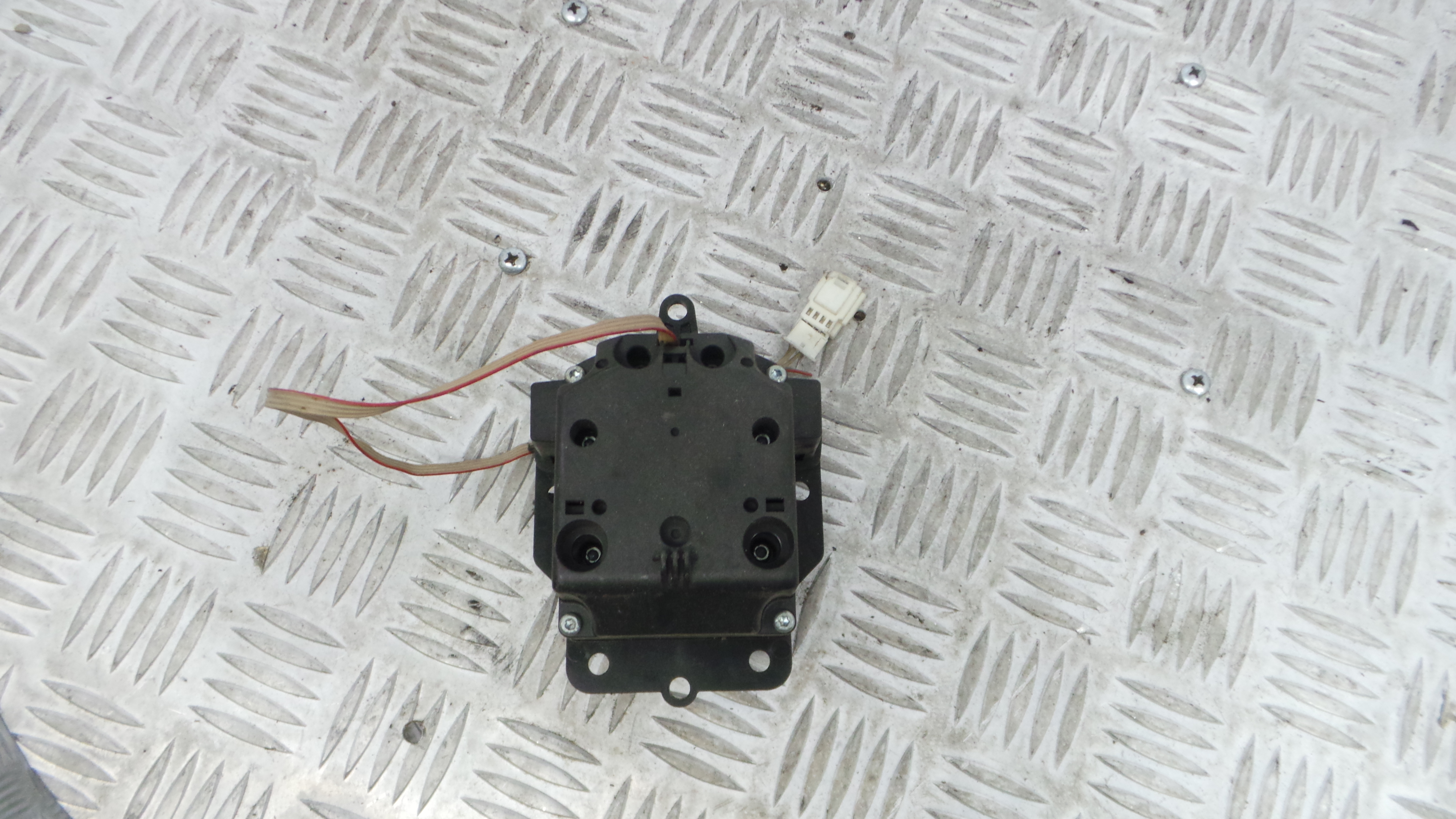 Comando Multifunções A2048707658 - MERCEDES-BENZ C-CLASS (W204)-33194798