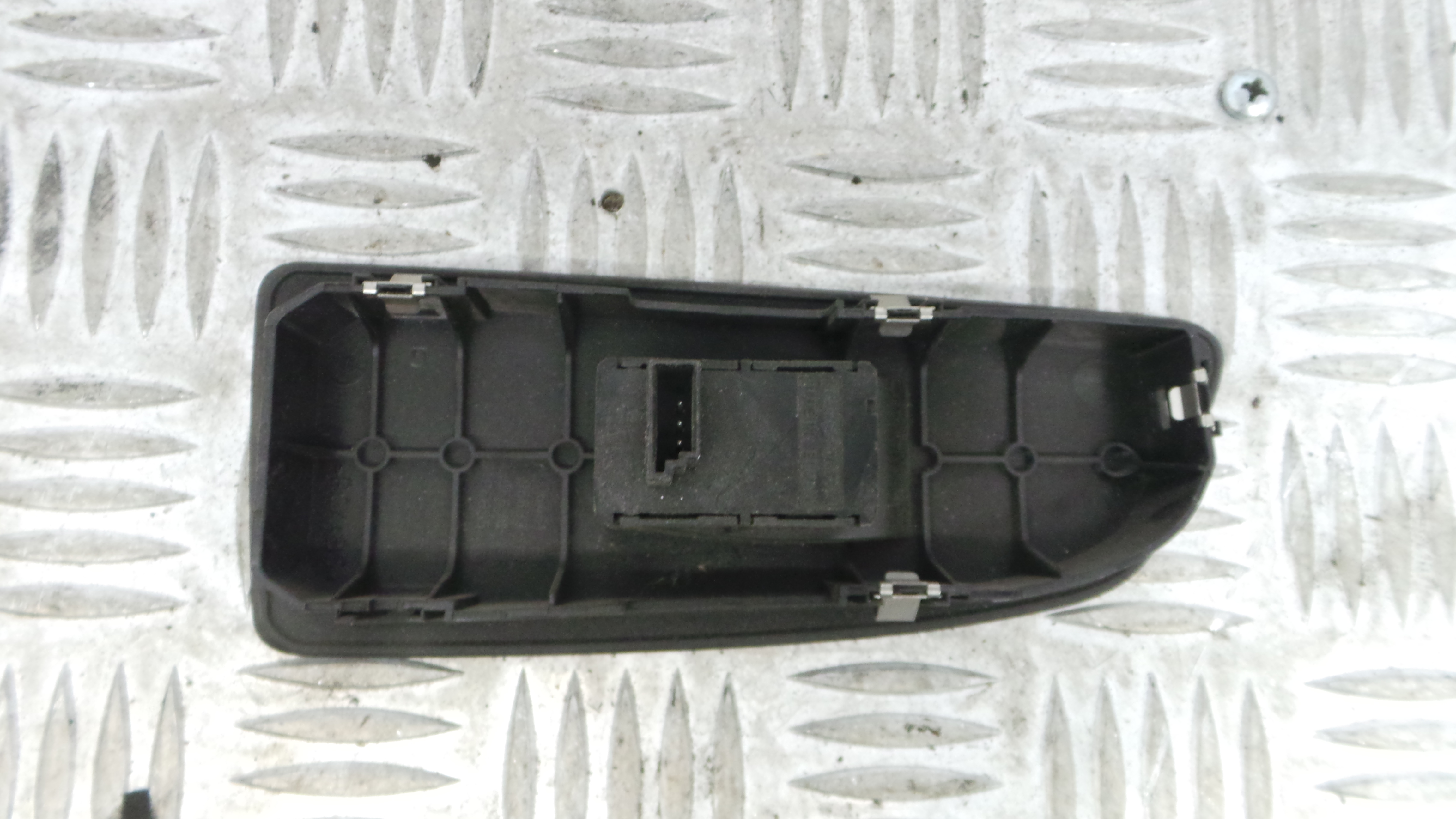 Interruptor / Comando Elevador Vidro Frente Dto 6970242 - BMW 1 (E87)-33194849