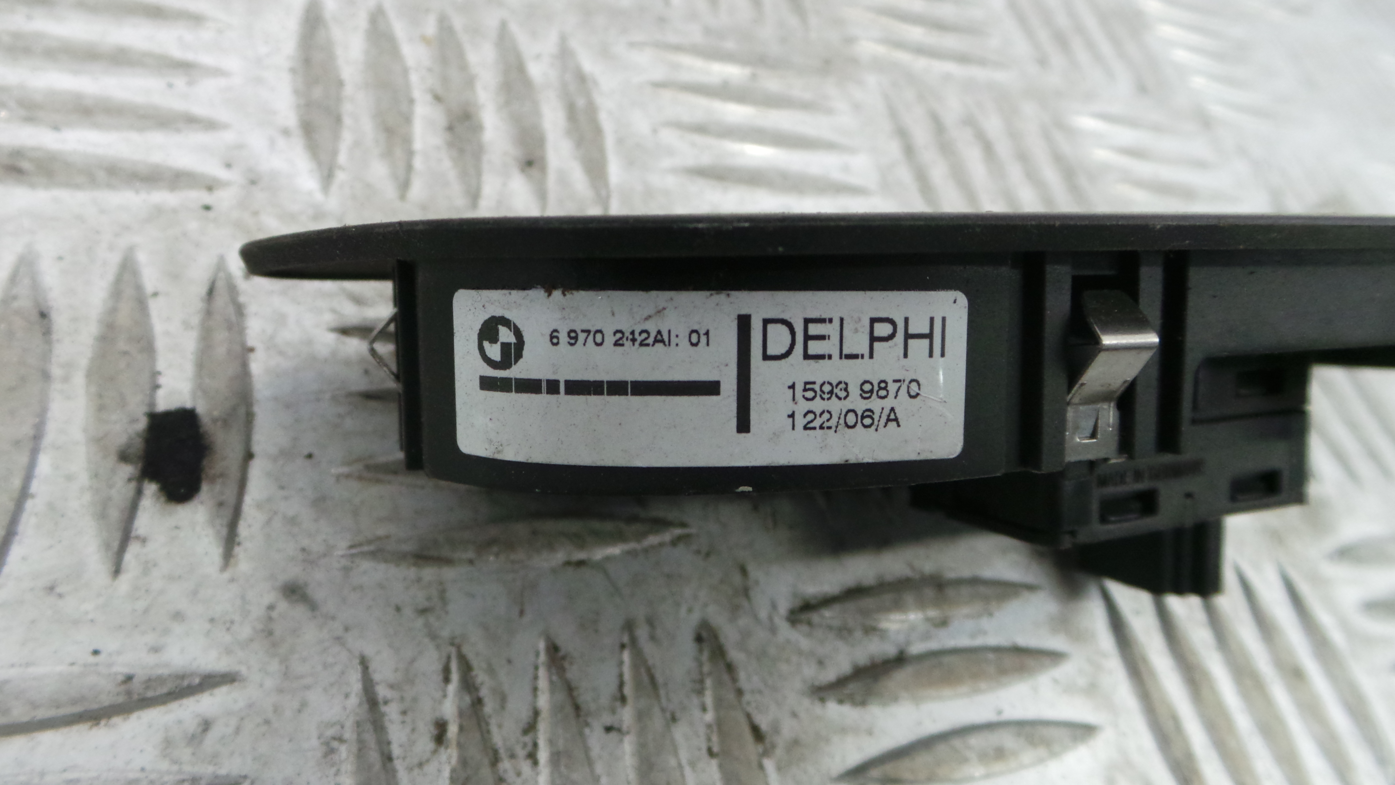 Interruptor / Comando Elevador Vidro Frente Dto 6970242 - BMW 1 (E87)-33194849