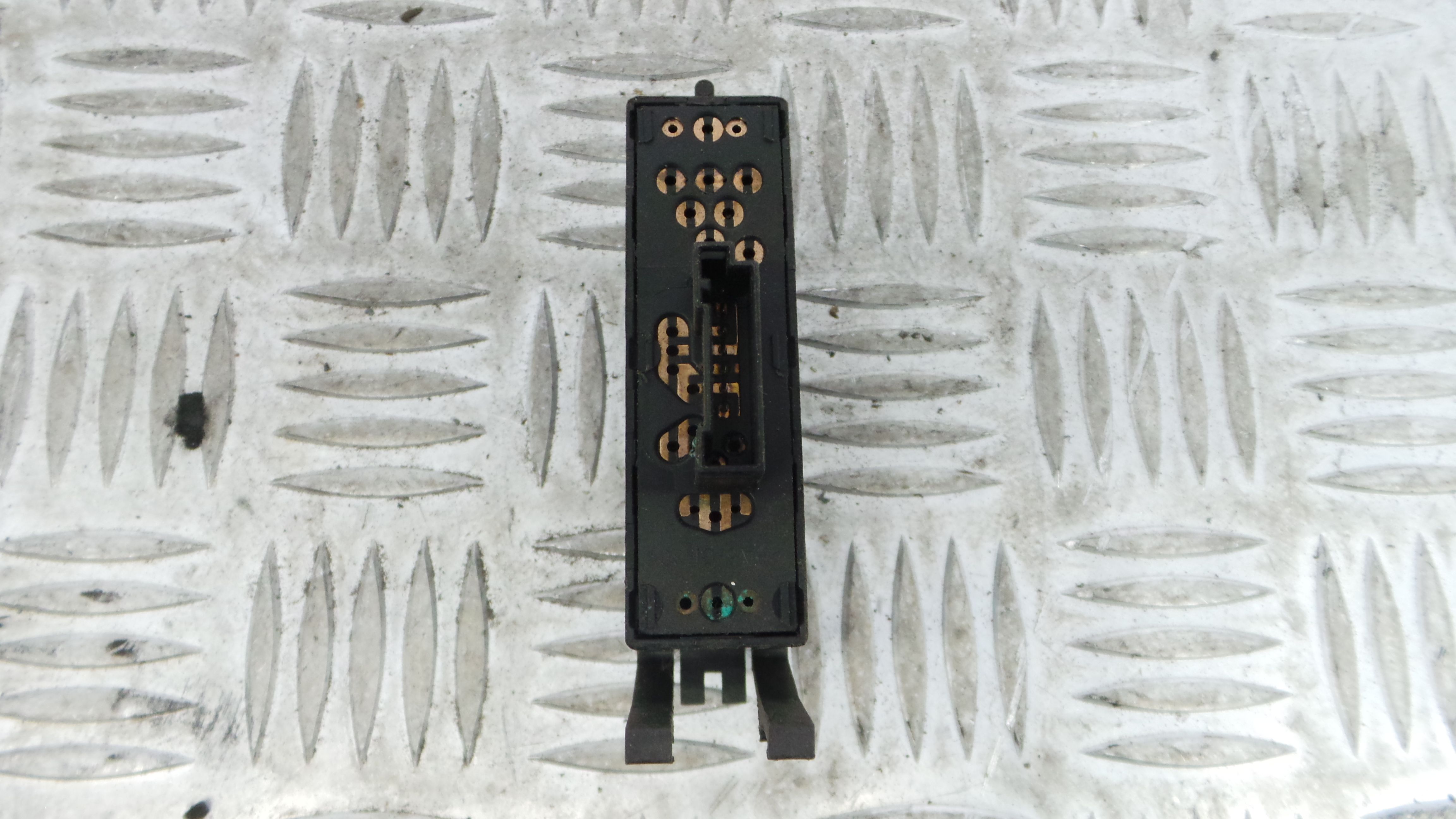 Interruptor / Comando Elevador Vidro Frente Dto  6902179 - BMW 3 (E46)-33194893