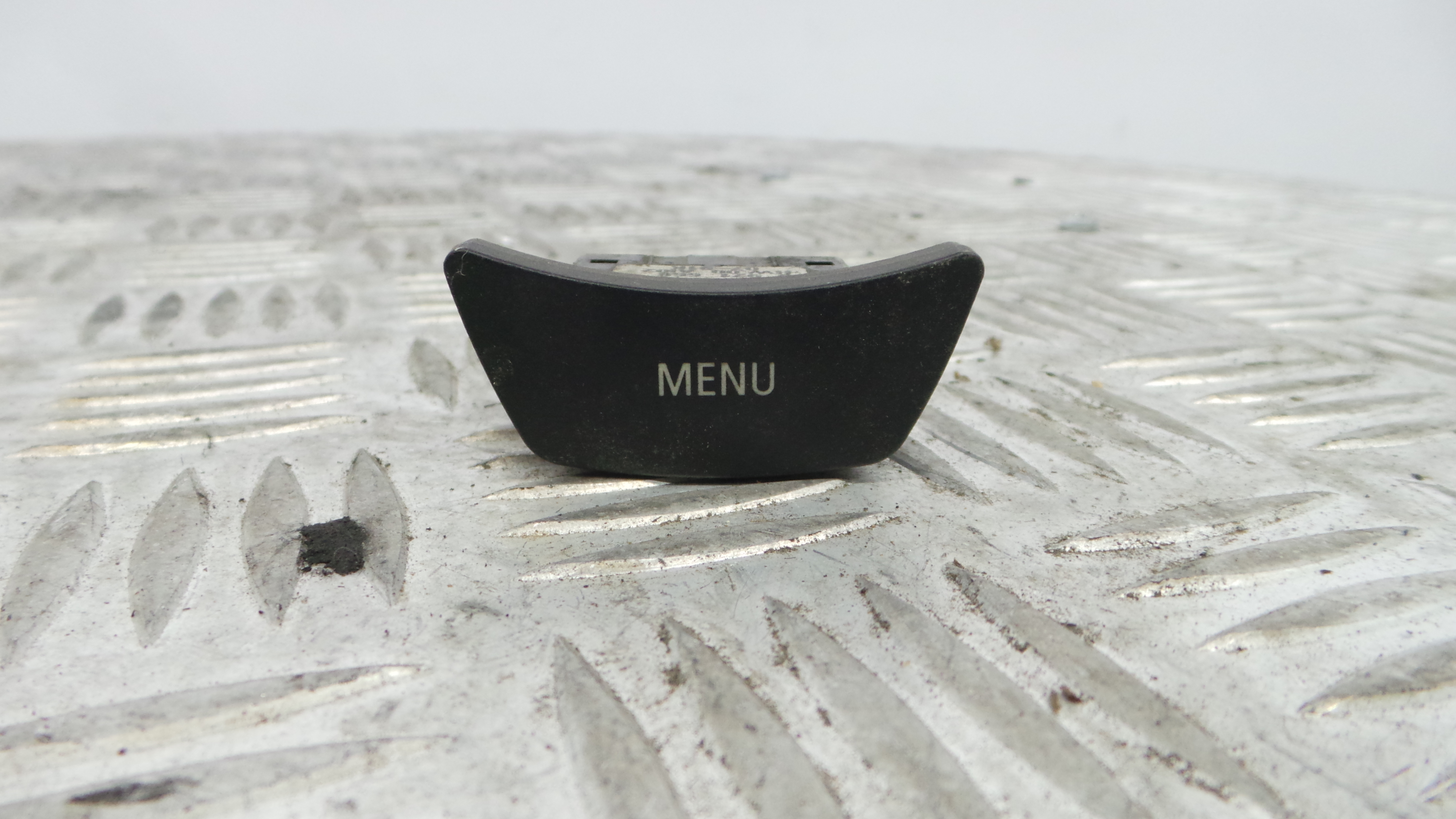 Botões da Consola  6921668 - BMW 5 (E60)-33194978